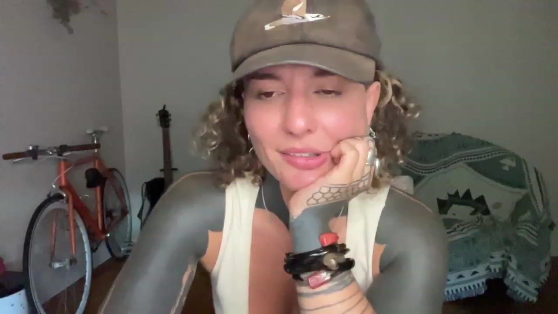 Gallery image thumbnail from Alt_Aussie's myfreecams stream on, 12/27/2023, 10:14 image 9 of 20