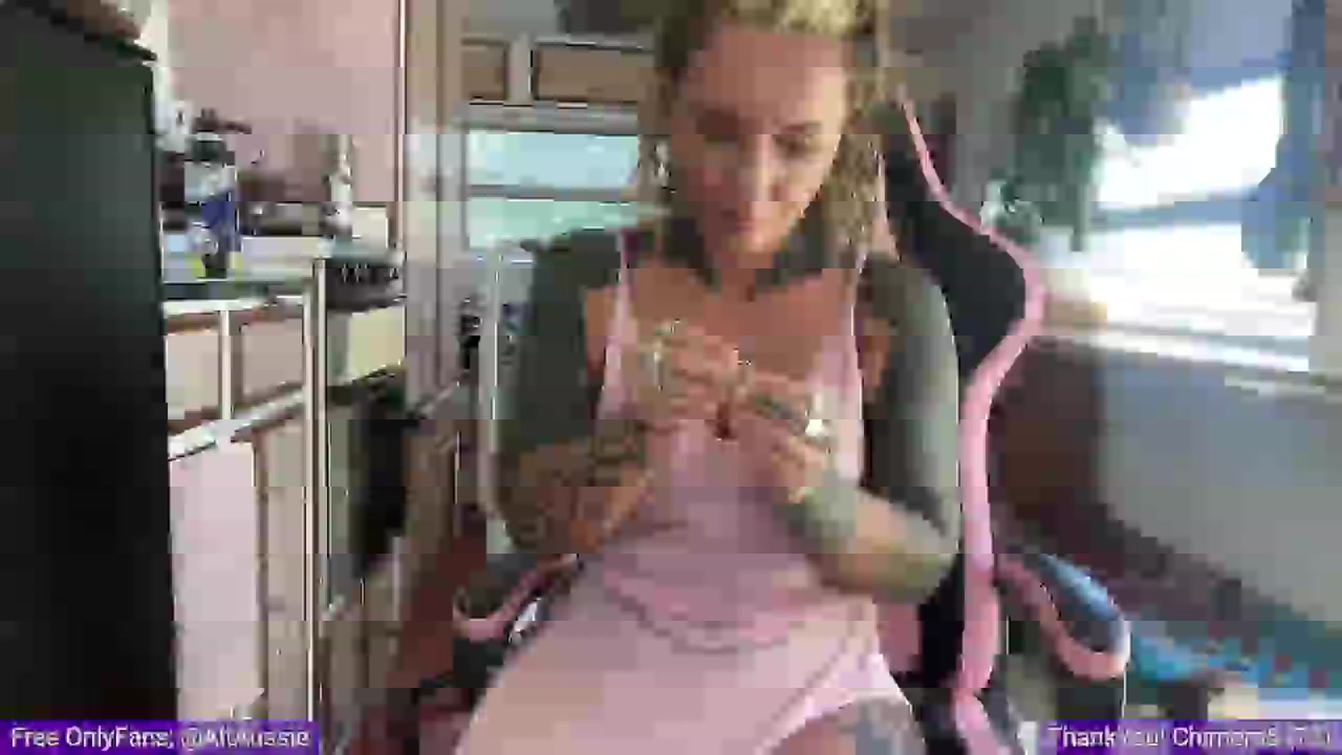 Gallery image thumbnail from Alt_Aussie's myfreecams stream on, 02/21/2024, 03:05 image 11 of 20