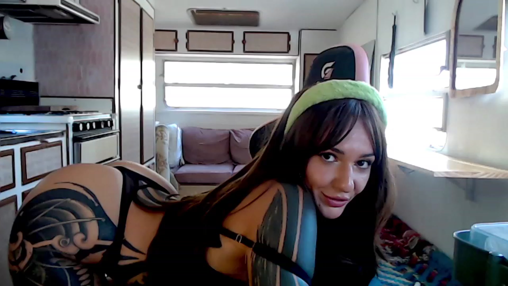Gallery image thumbnail from Alt_Aussie's myfreecams stream on, 03/15/2024, 07:01 image 14 of 20