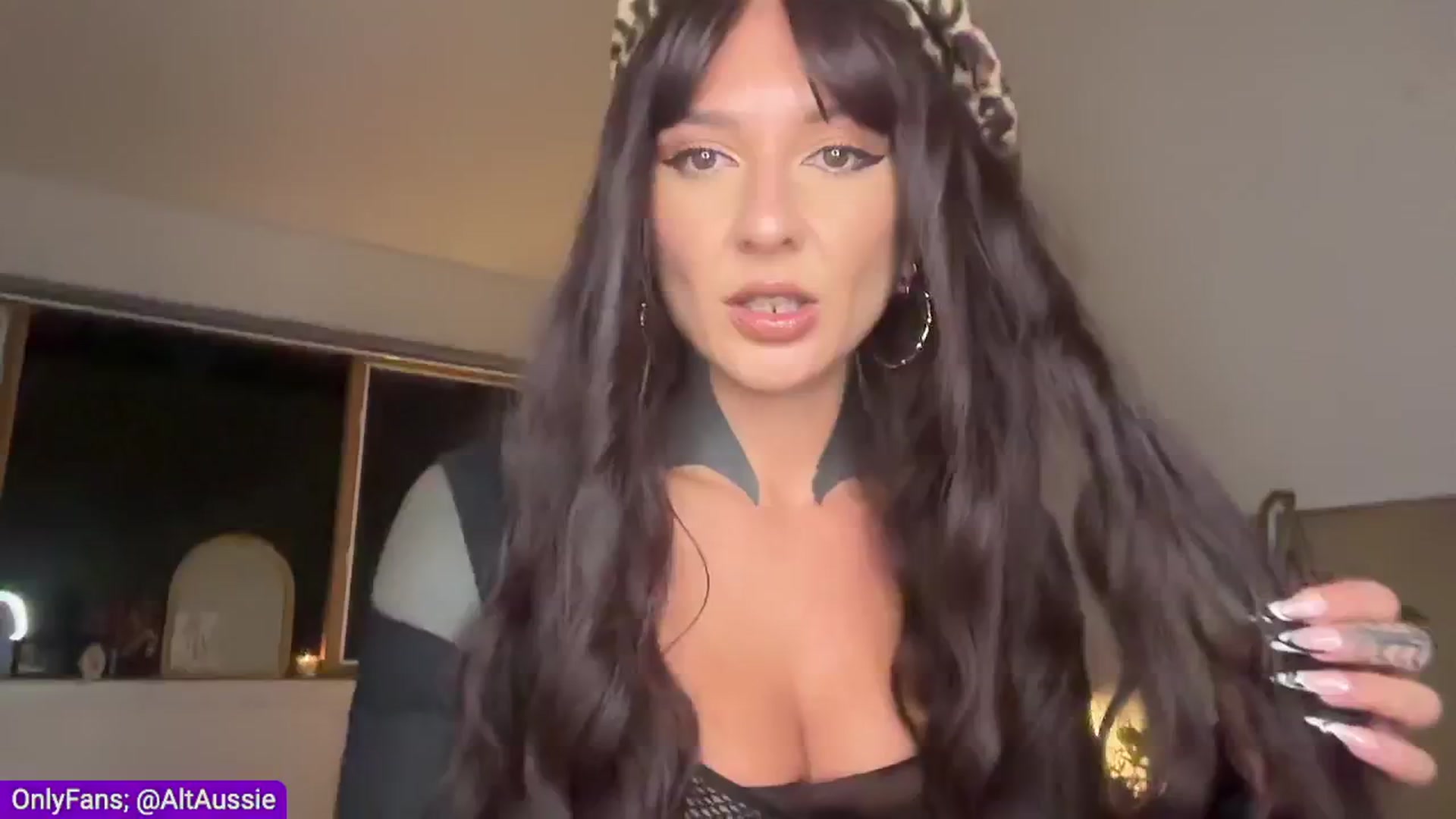 Gallery image thumbnail from Alt_Aussie's myfreecams stream on, 05/17/2024, 10:51 image 2 of 20