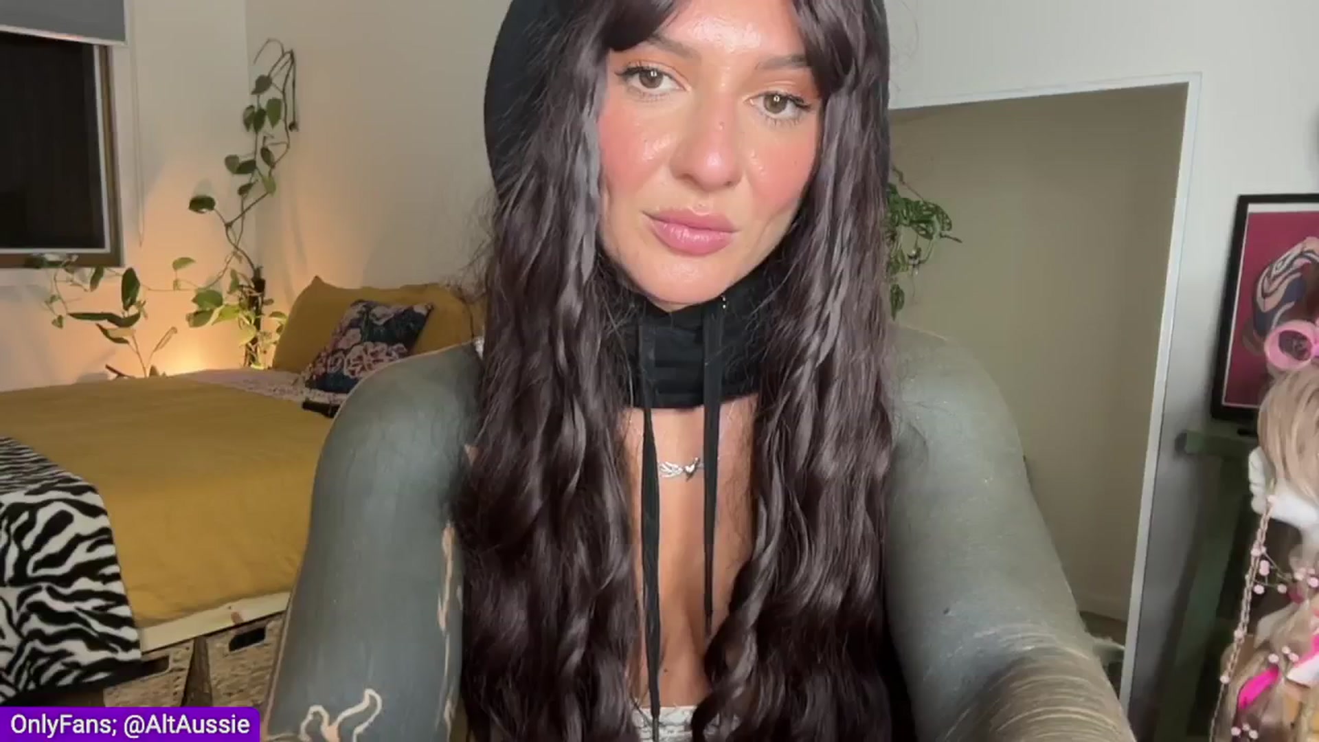 Gallery image thumbnail from Alt_Aussie's myfreecams stream on, 05/24/2024, 08:13 image 20 of 20