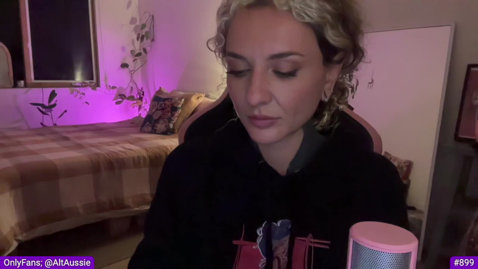 Gallery image thumbnail from Alt_Aussie's myfreecams stream on, 05/29/2024, 10:03 image 20 of 20