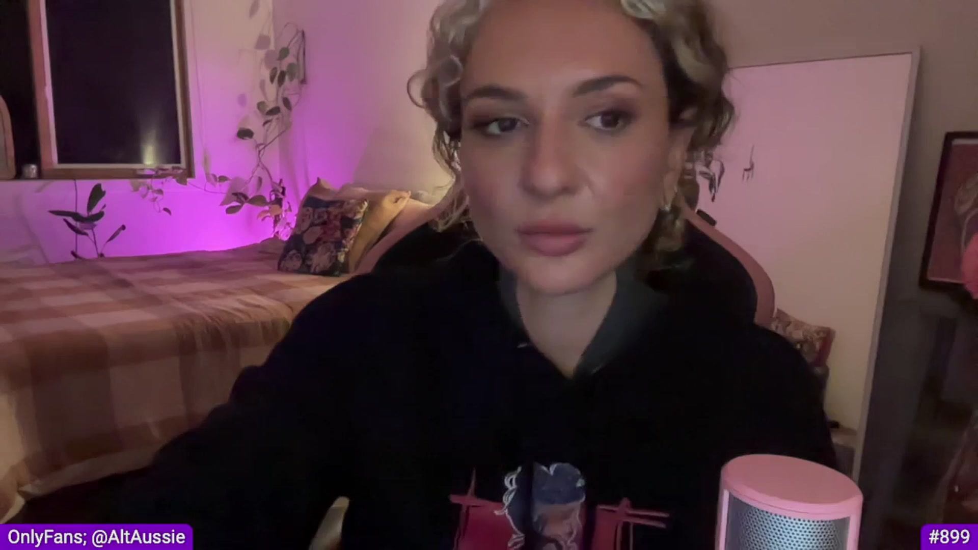 Gallery image thumbnail from Alt_Aussie's myfreecams stream on, 05/29/2024, 10:03 image 19 of 20