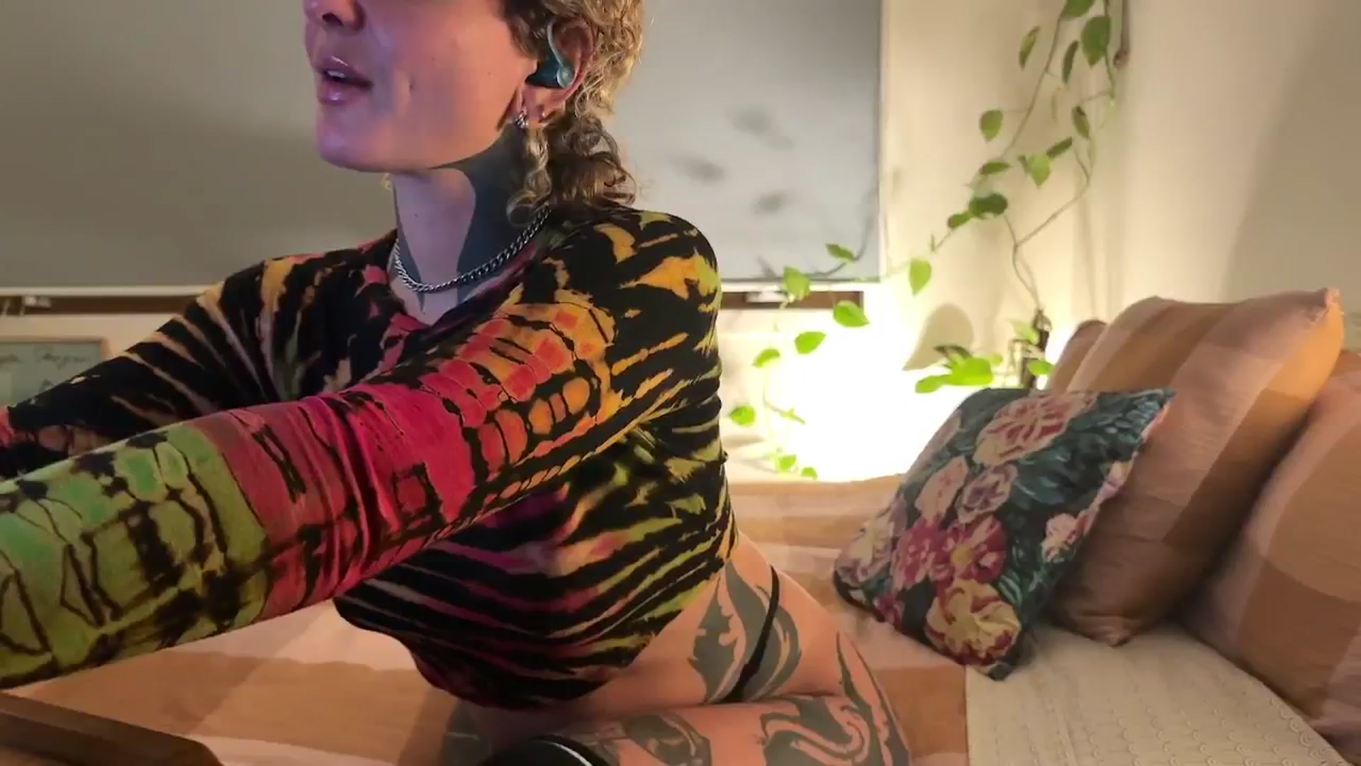 Gallery image thumbnail from Alt_Aussie's myfreecams stream on, 06/24/2024, 13:30 image 7 of 20