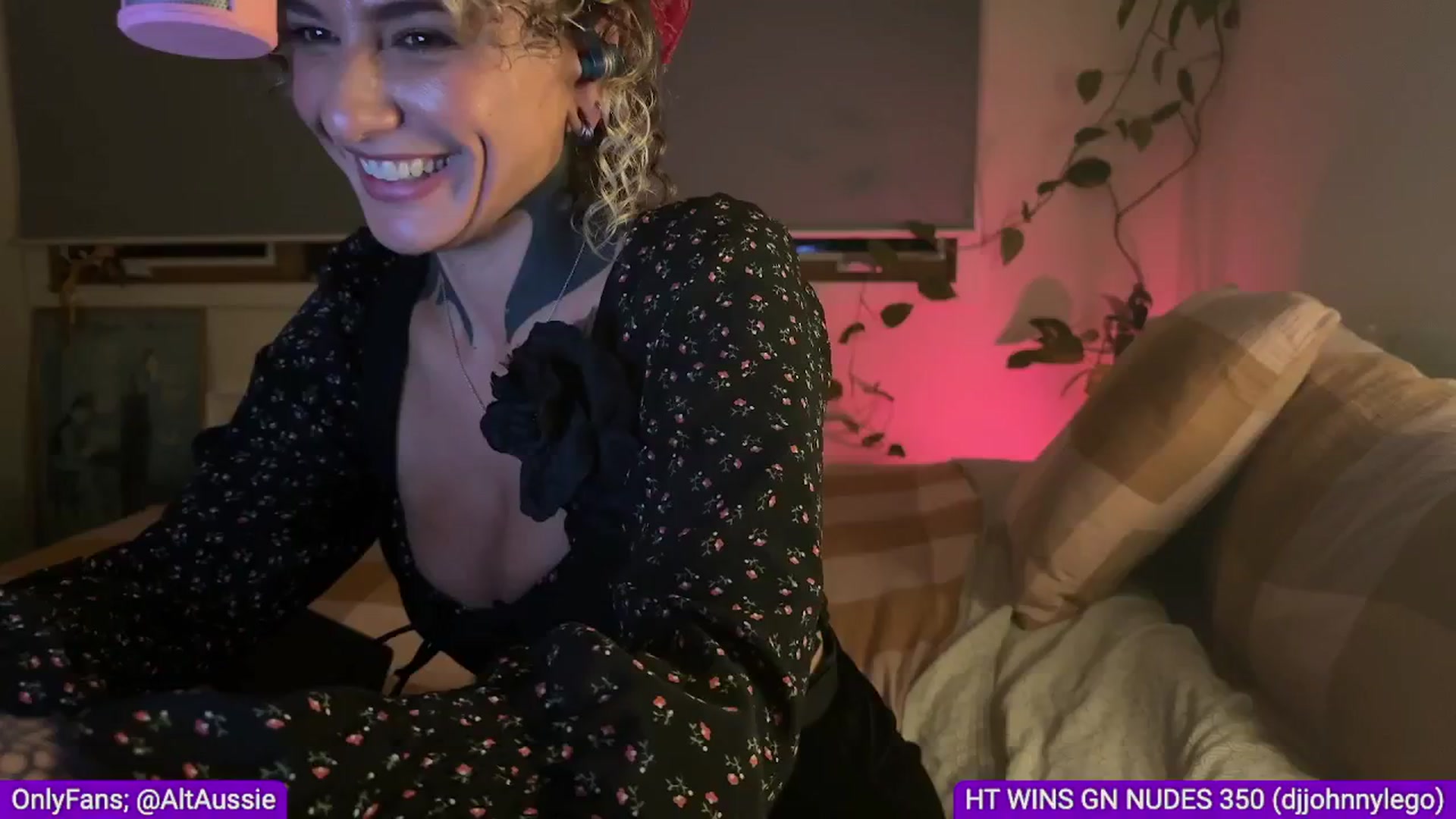 Gallery image thumbnail from Alt_Aussie's myfreecams stream on, 06/26/2024, 10:15 image 18 of 20