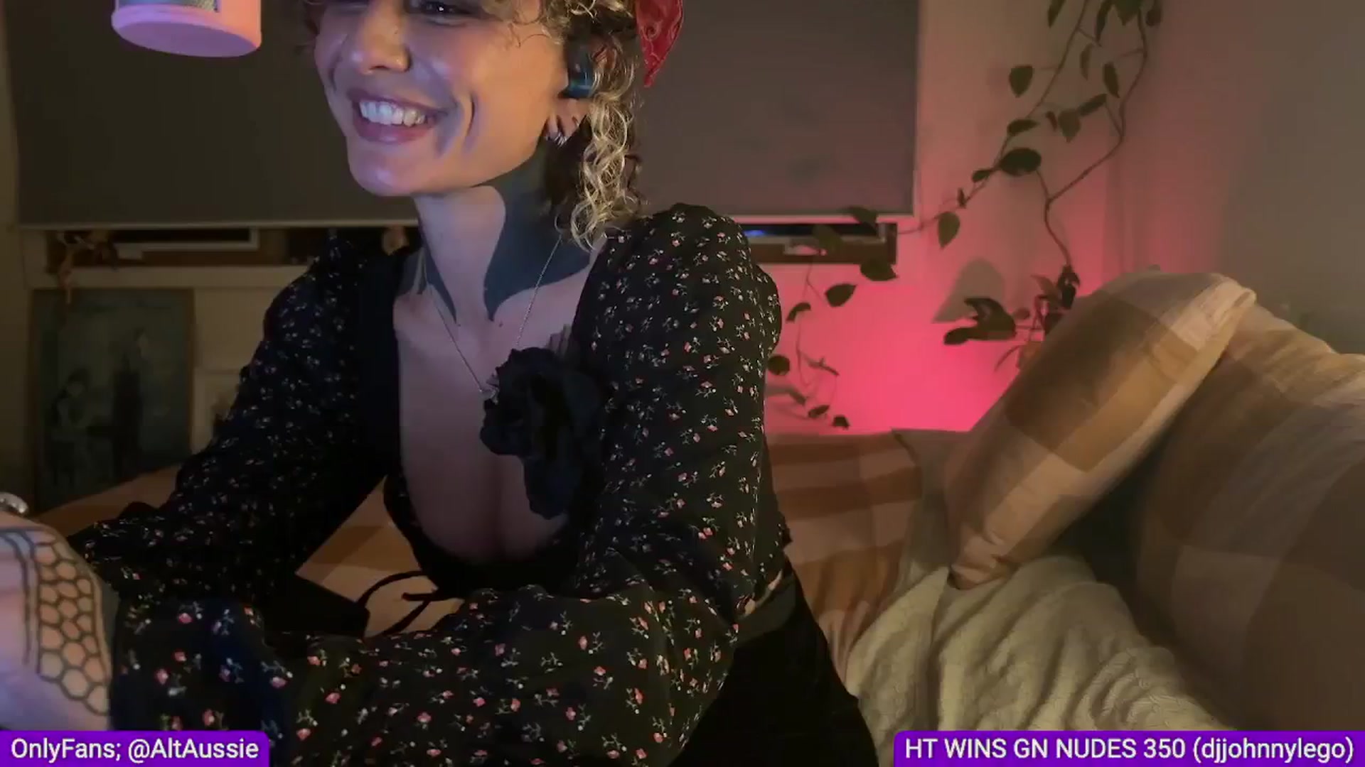 Gallery image thumbnail from Alt_Aussie's myfreecams stream on, 06/26/2024, 10:15 image 13 of 20
