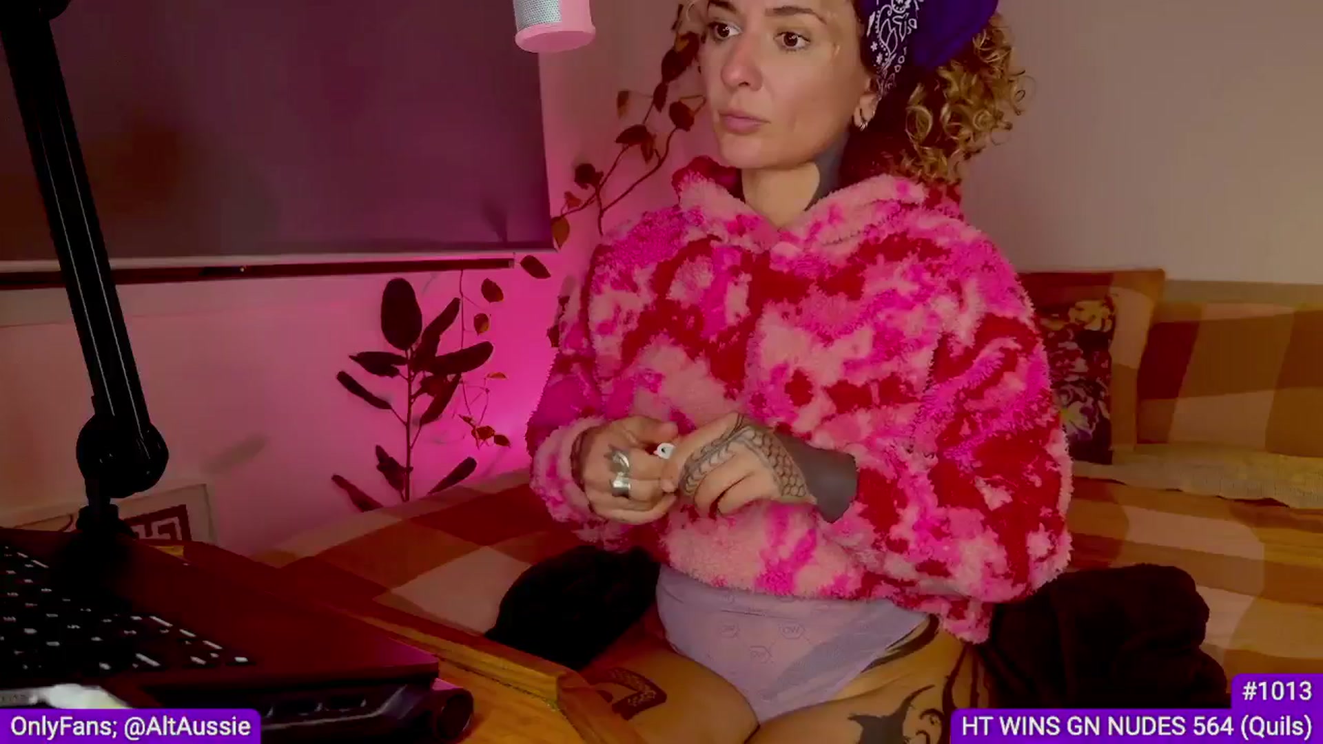 Gallery image thumbnail from Alt_Aussie's myfreecams stream on, 07/02/2024, 08:02 image 2 of 20