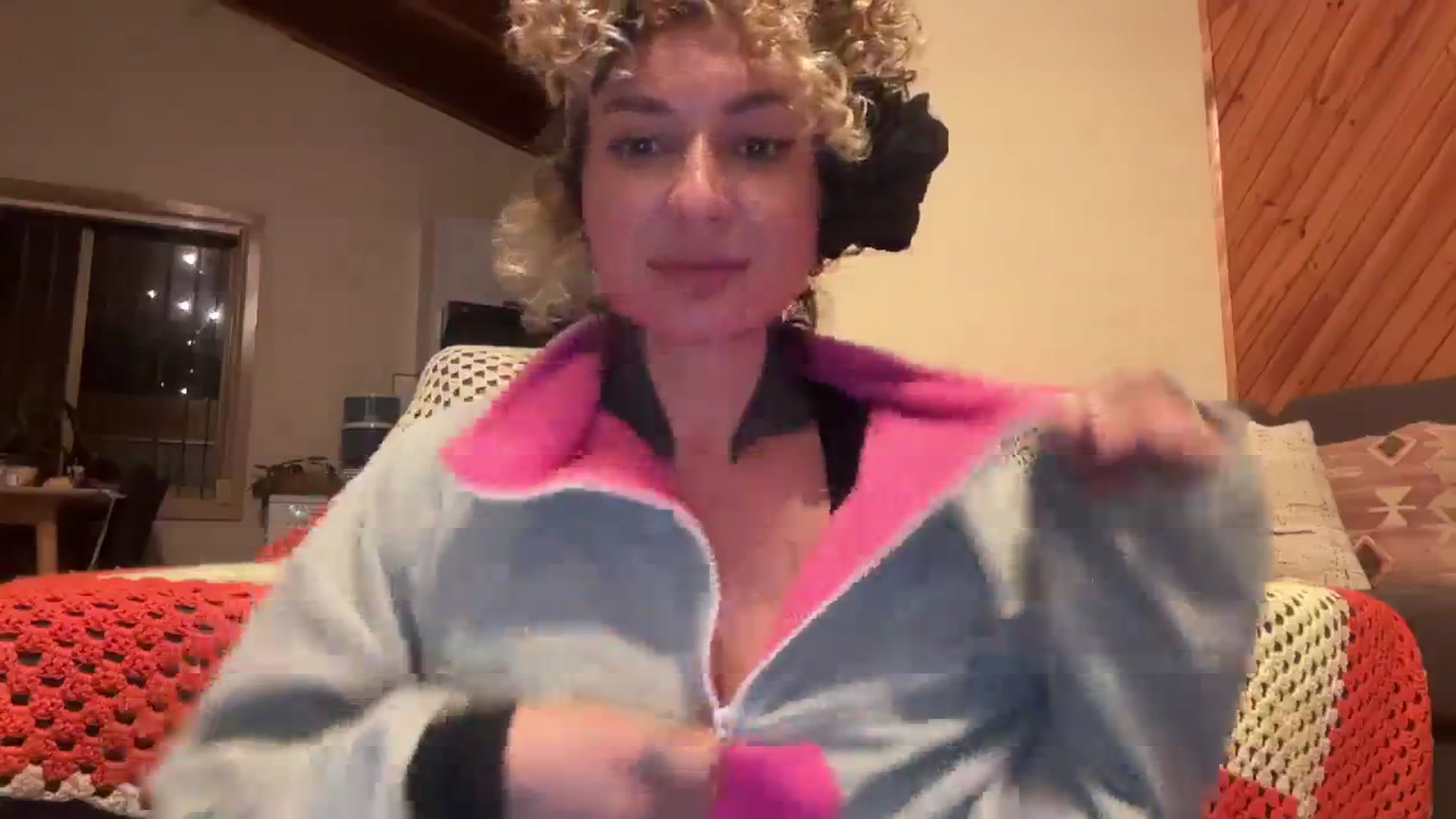 Gallery image thumbnail from Alt_Aussie's myfreecams stream on, 07/12/2024, 09:14 image 12 of 20