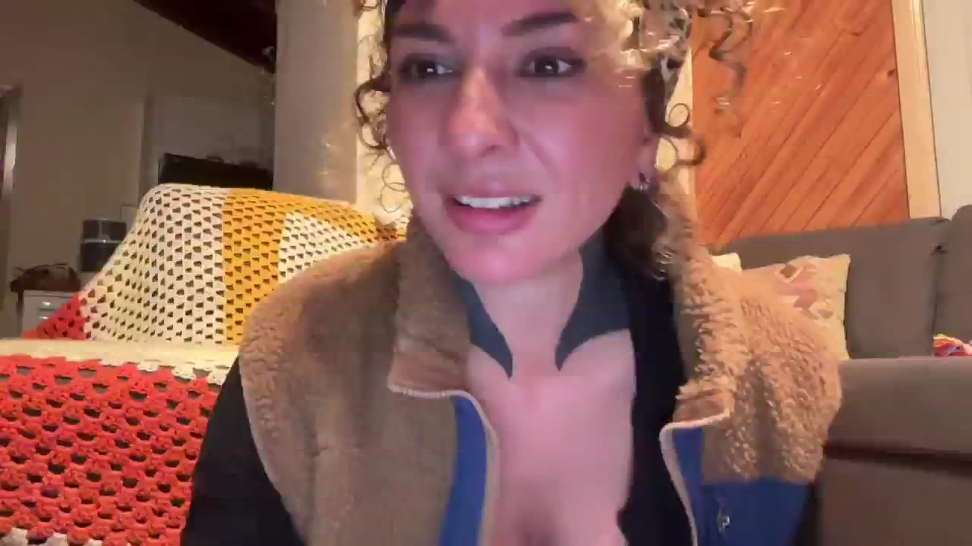 Gallery image thumbnail from Alt_Aussie's myfreecams stream on, 07/12/2024, 10:13 image 1 of 20