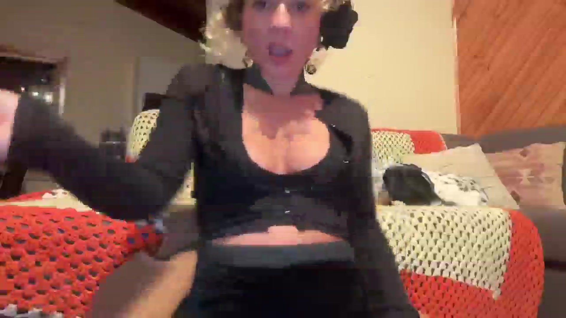 Gallery image thumbnail from Alt_Aussie's myfreecams stream on, 07/12/2024, 10:13 image 11 of 20
