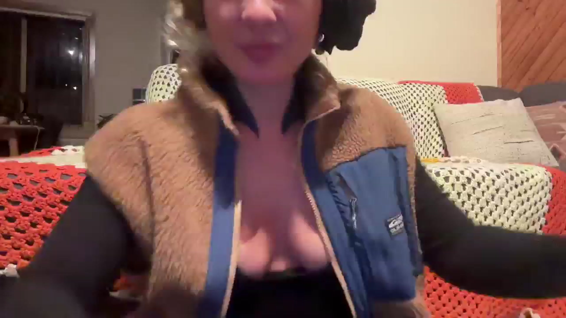 Gallery image thumbnail from Alt_Aussie's myfreecams stream on, 07/12/2024, 10:58 image 1 of 20