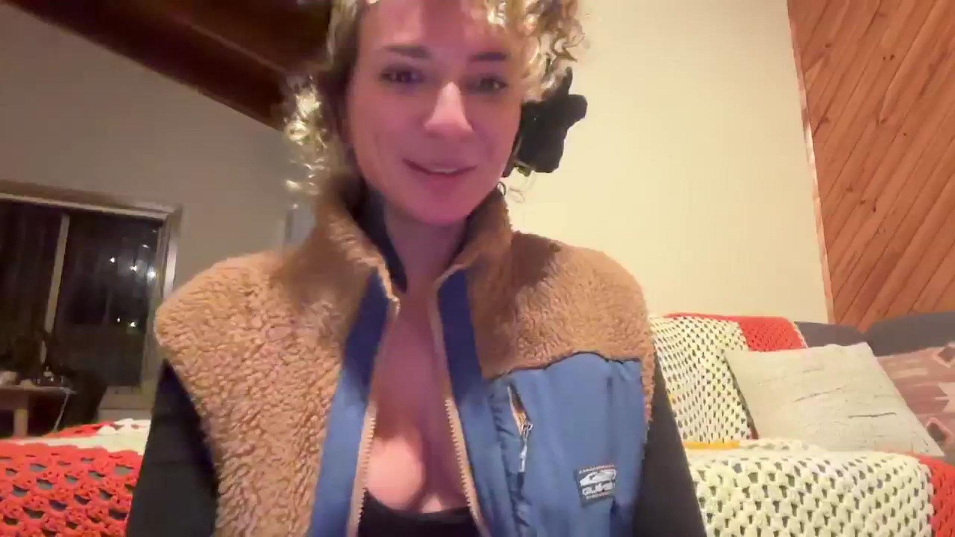 Gallery image thumbnail from Alt_Aussie's myfreecams stream on, 07/12/2024, 10:58 image 3 of 20