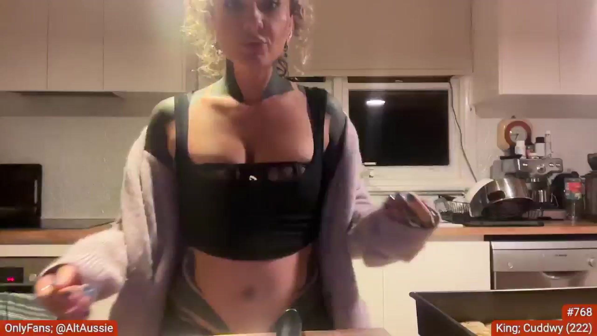 Gallery image thumbnail from Alt_Aussie's myfreecams stream on, 08/31/2024, 10:14 image 8 of 20