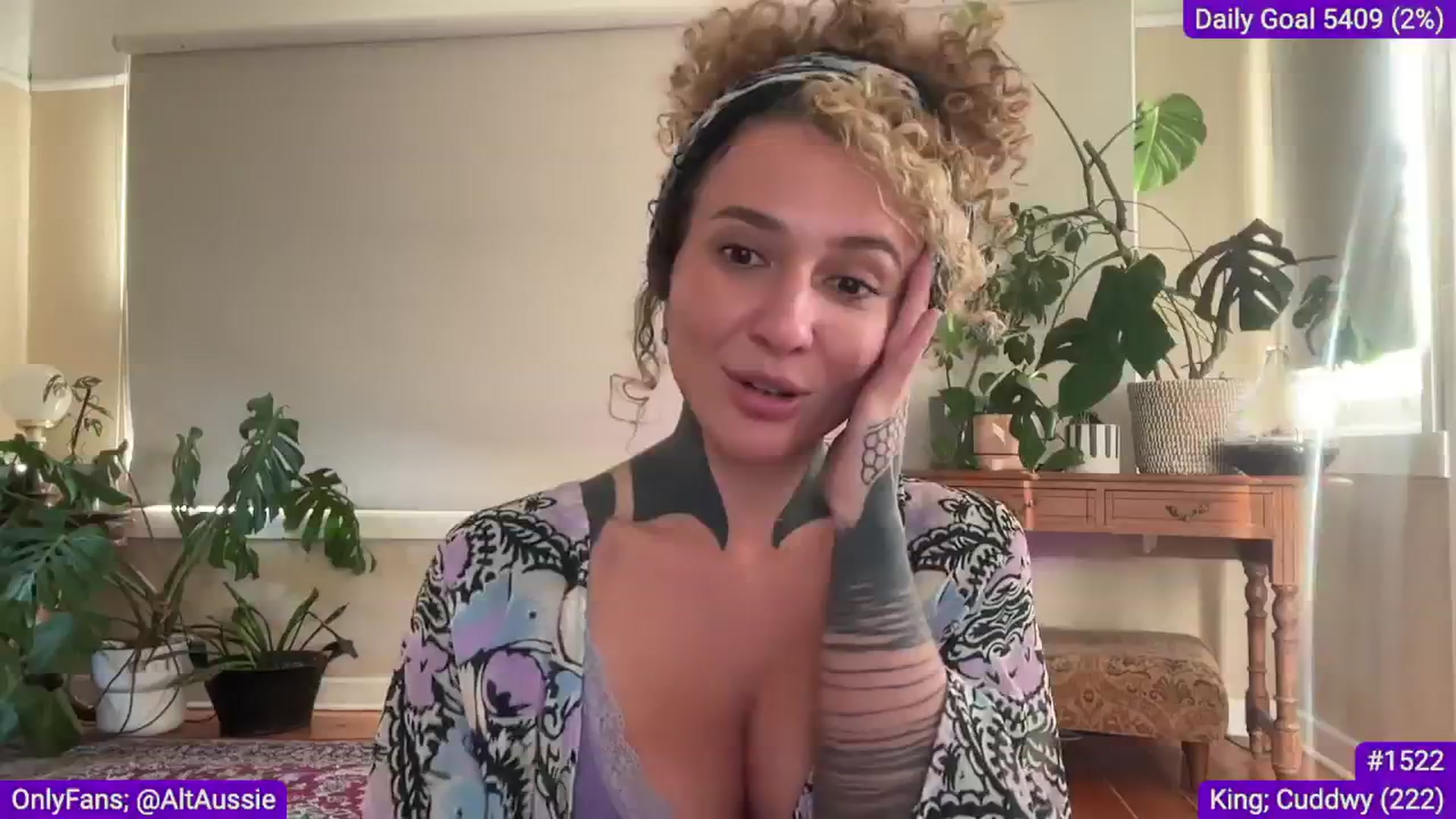 Gallery image thumbnail from Alt_Aussie's myfreecams stream on, 09/03/2024, 07:17 image 18 of 20