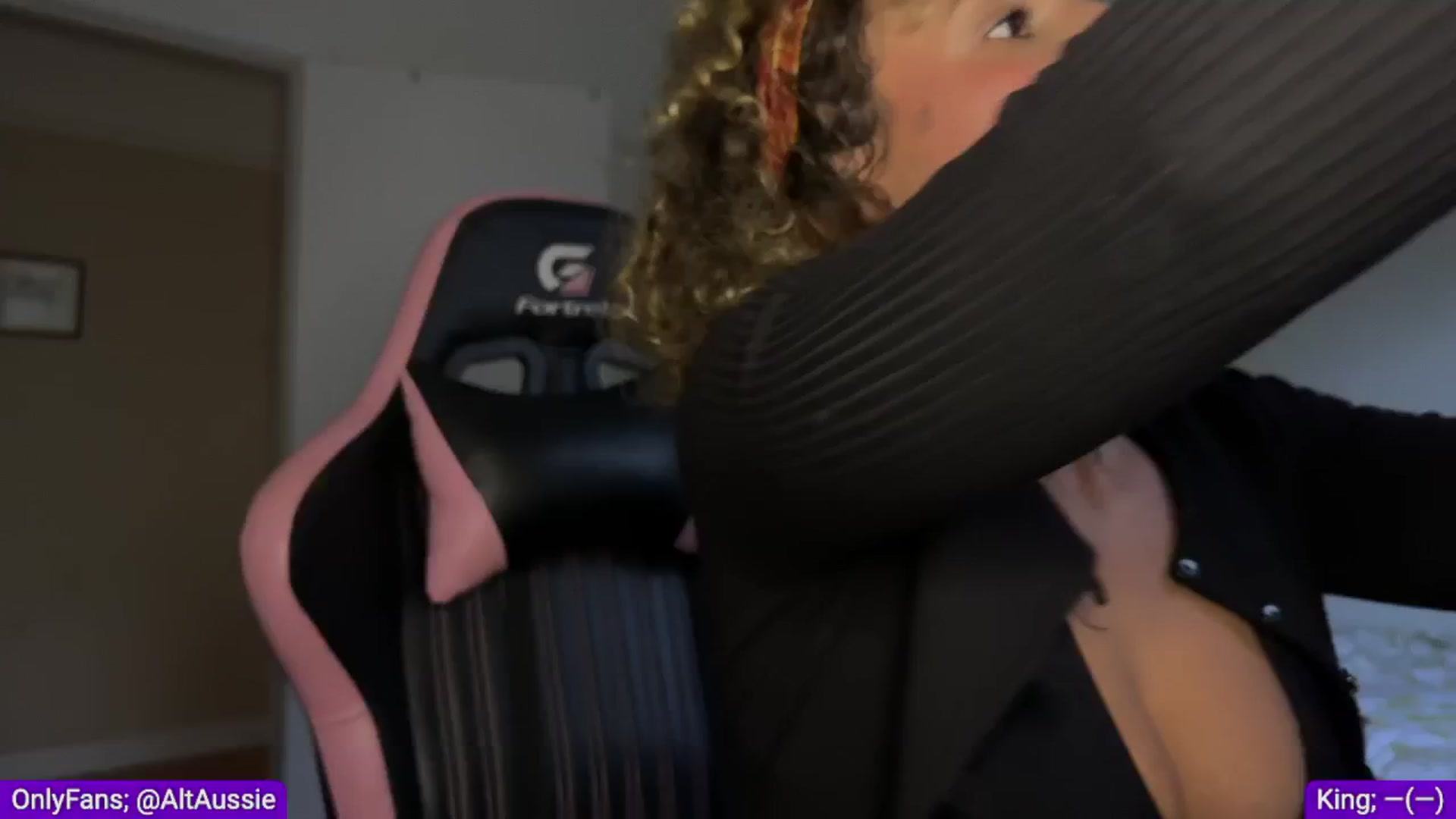 Gallery image thumbnail from Alt_Aussie's myfreecams stream on, 09/09/2024, 08:12 image 17 of 20