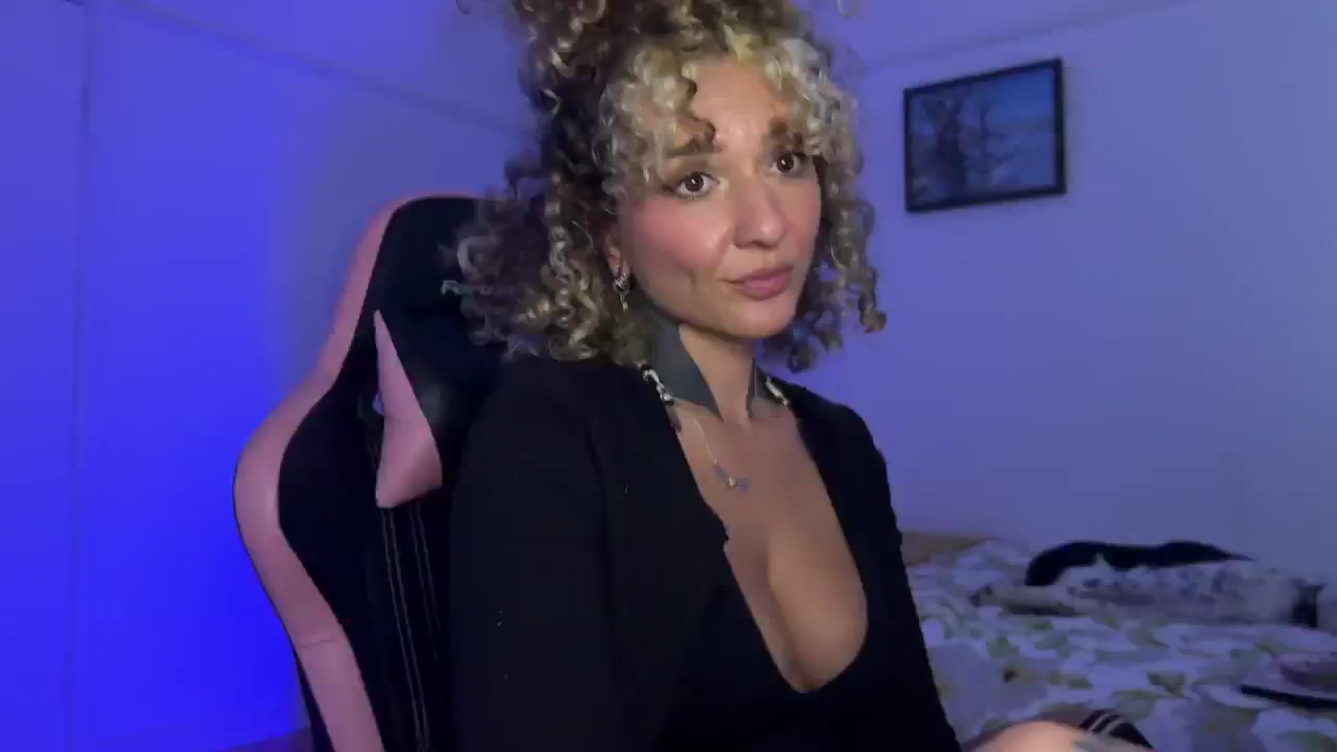 Gallery image thumbnail from Alt_Aussie's myfreecams stream on, 09/10/2024, 07:17 image 18 of 20