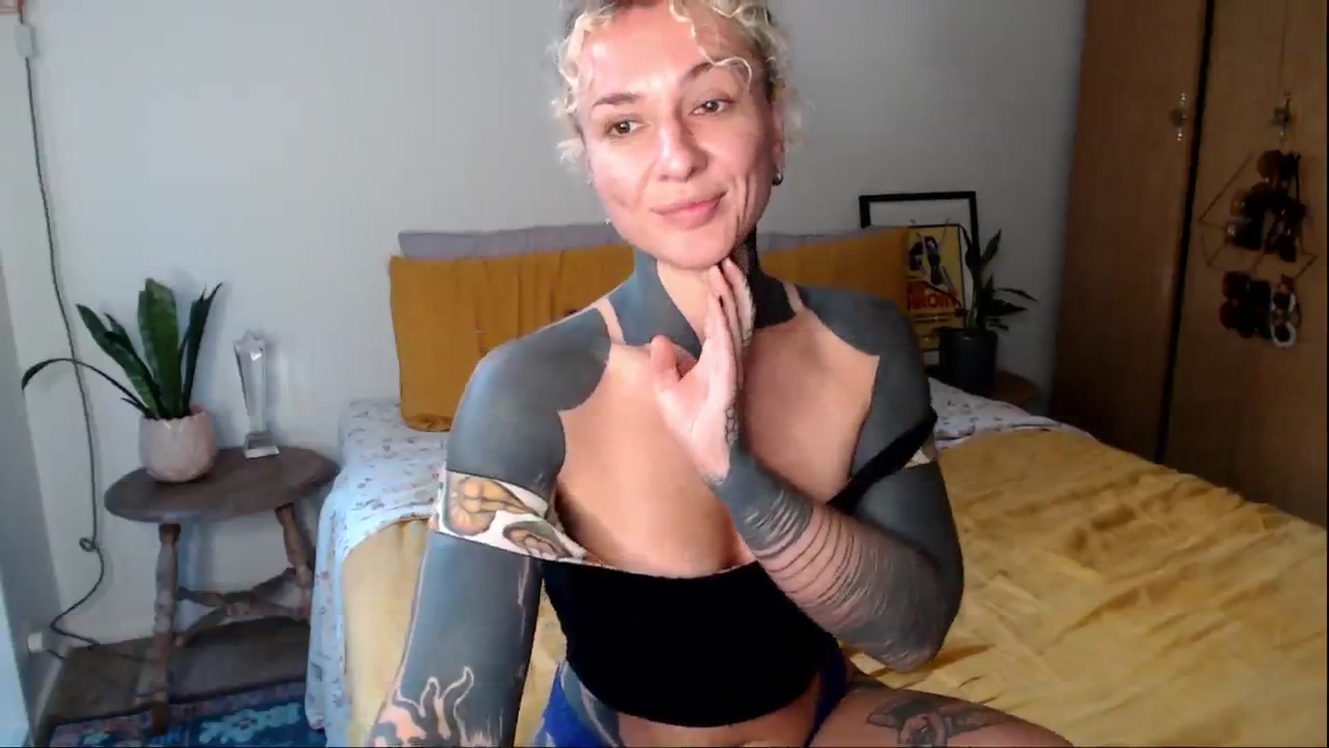 Gallery image thumbnail from Alt_Aussie's myfreecams stream on, 03/24/2025, 08:40 image 2 of 20