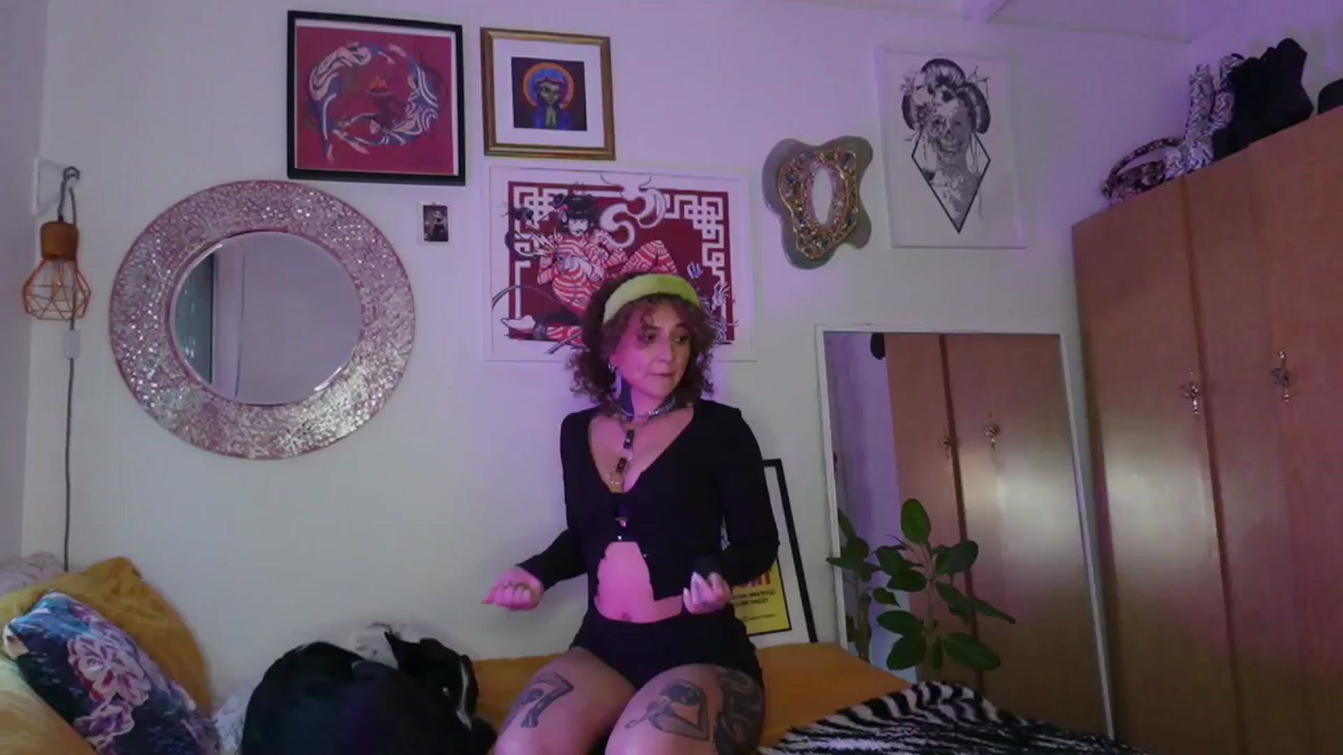 Gallery image thumbnail from Alt_Aussie's myfreecams stream on, 05/09/2025, 07:19 image 5 of 20