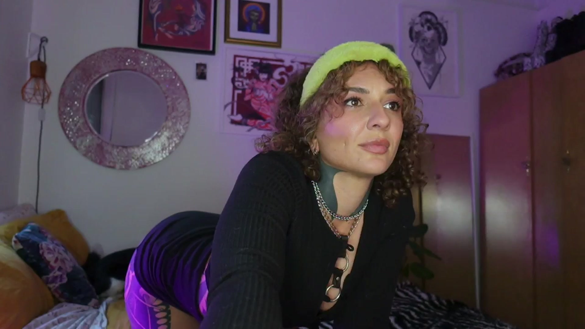 Gallery image thumbnail from Alt_Aussie's myfreecams stream on, 05/09/2025, 07:19 image 16 of 20