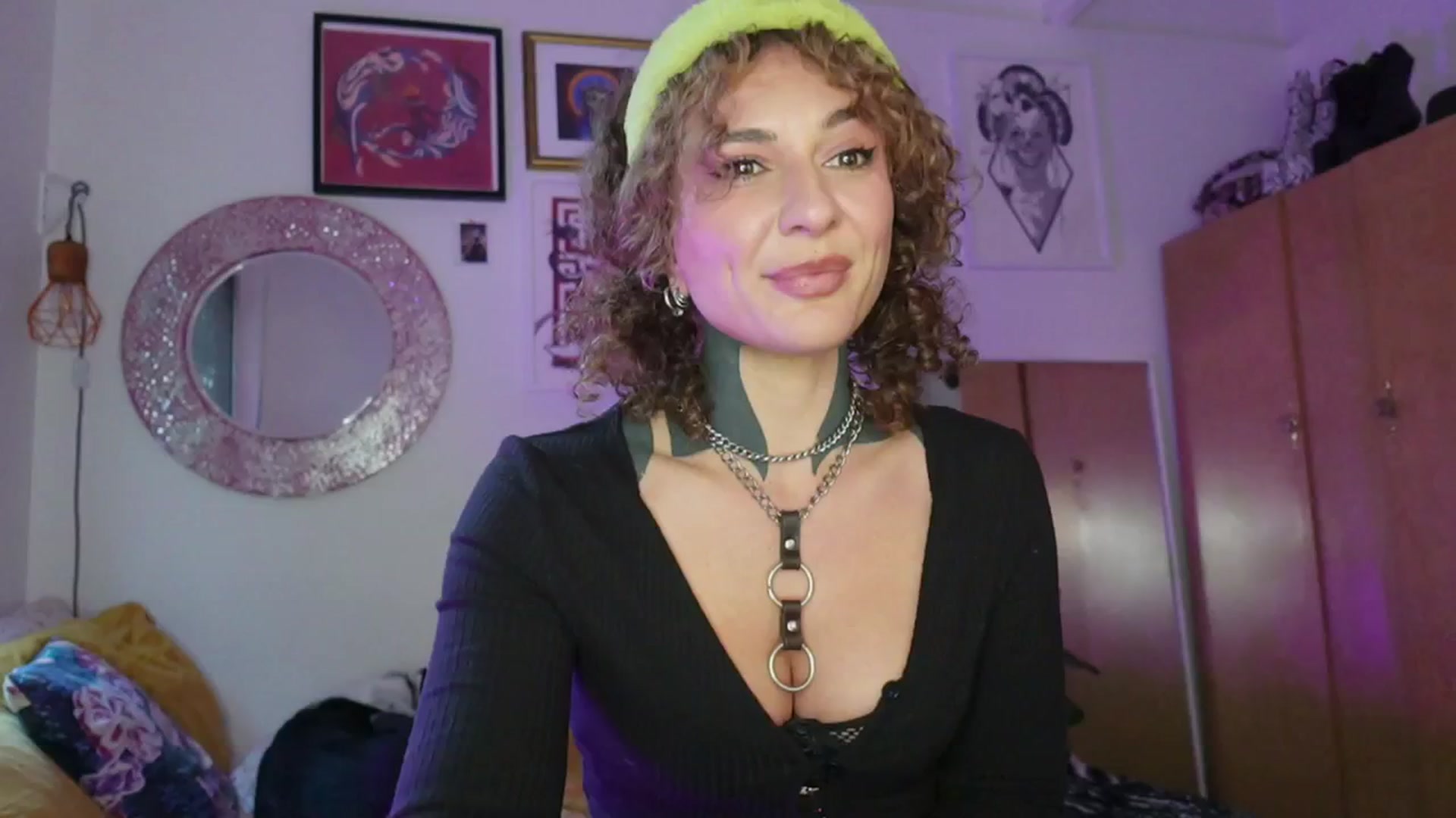 Gallery image thumbnail from Alt_Aussie's myfreecams stream on, 05/09/2025, 07:19 image 1 of 20