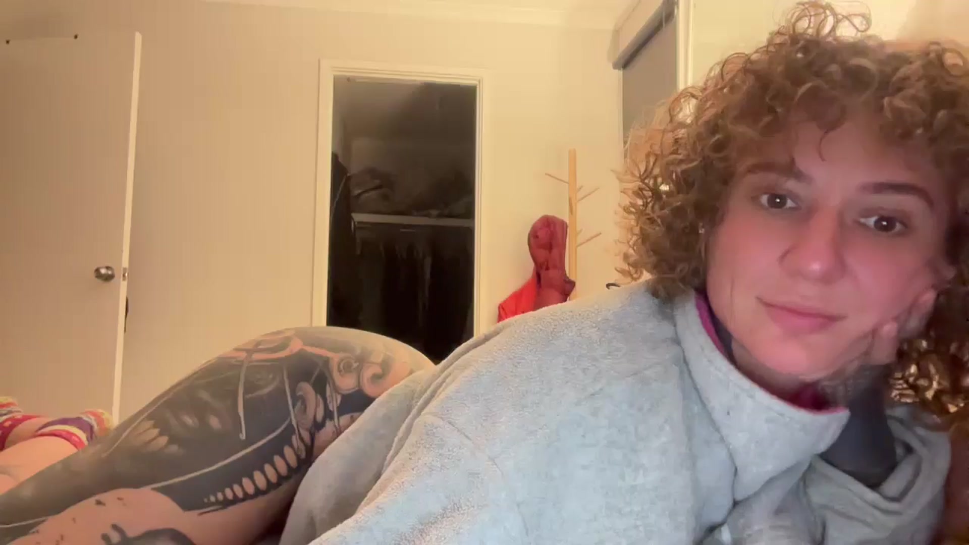 Gallery image thumbnail from Alt_Aussie's myfreecams stream on, 06/03/2025, 07:27 image 16 of 20