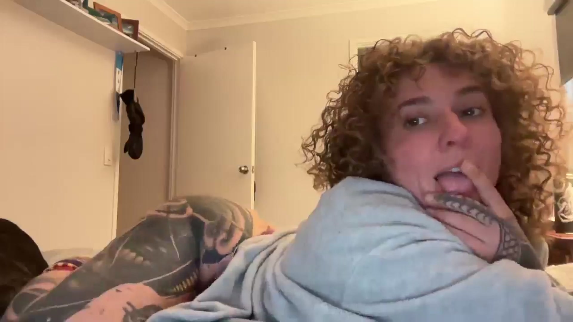 Gallery image thumbnail from Alt_Aussie's myfreecams stream on, 06/03/2025, 07:27 image 7 of 20
