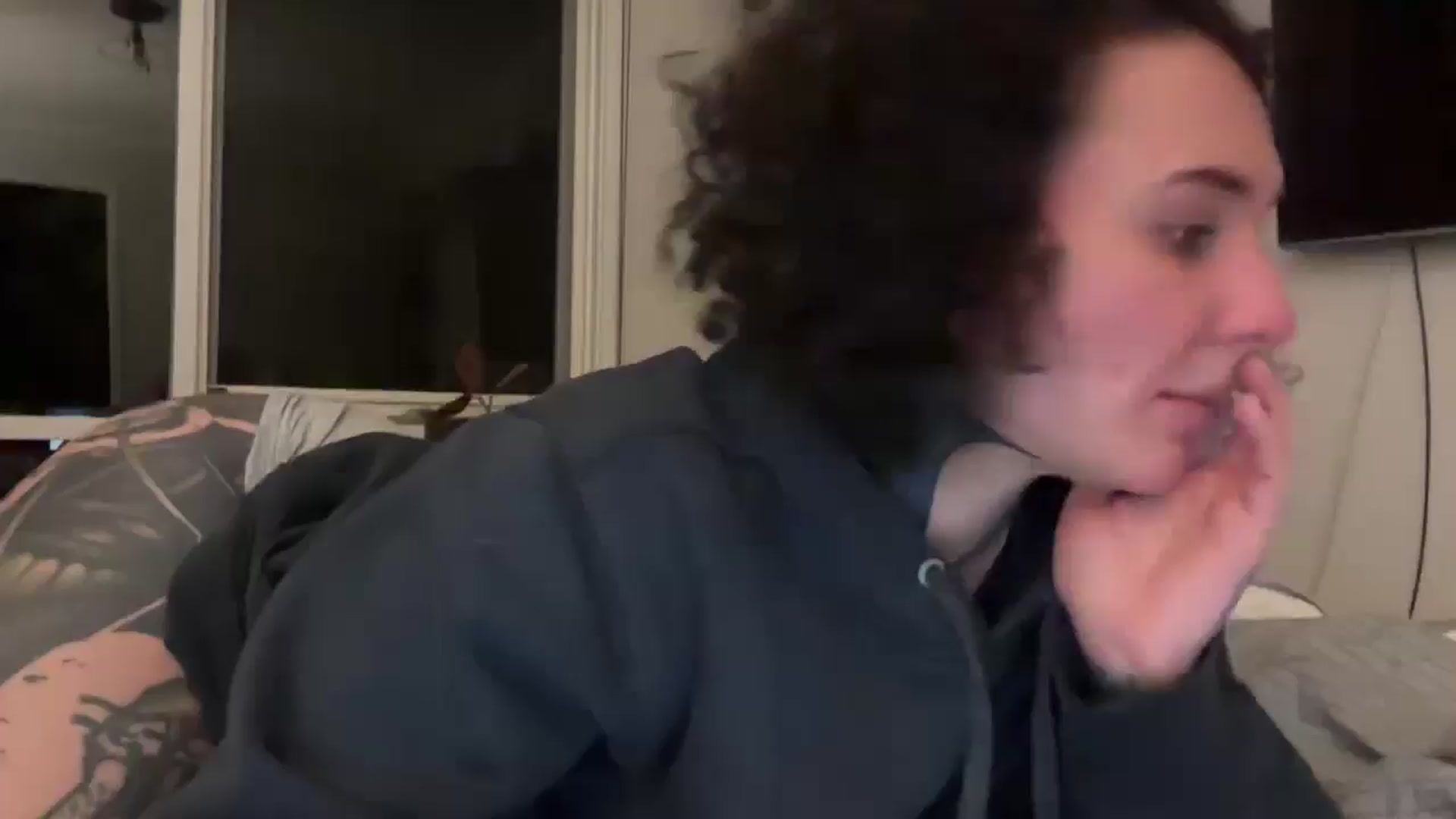 Gallery image thumbnail from Alt_Aussie's myfreecams stream on, 06/17/2025, 09:07 image 8 of 20