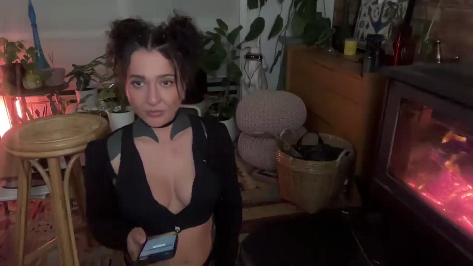 Gallery image thumbnail from Alt_Aussie's myfreecams stream on, 06/20/2025, 08:59 image 12 of 20
