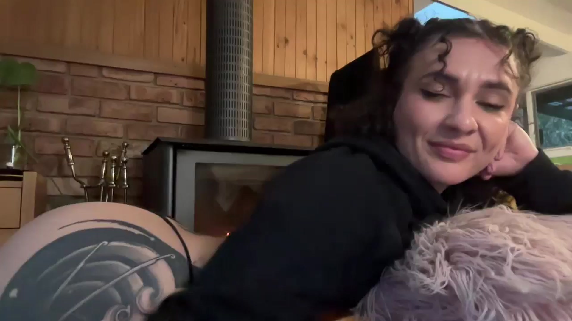 Gallery image thumbnail from Alt_Aussie's myfreecams stream on, 06/26/2025, 07:53 image 10 of 20