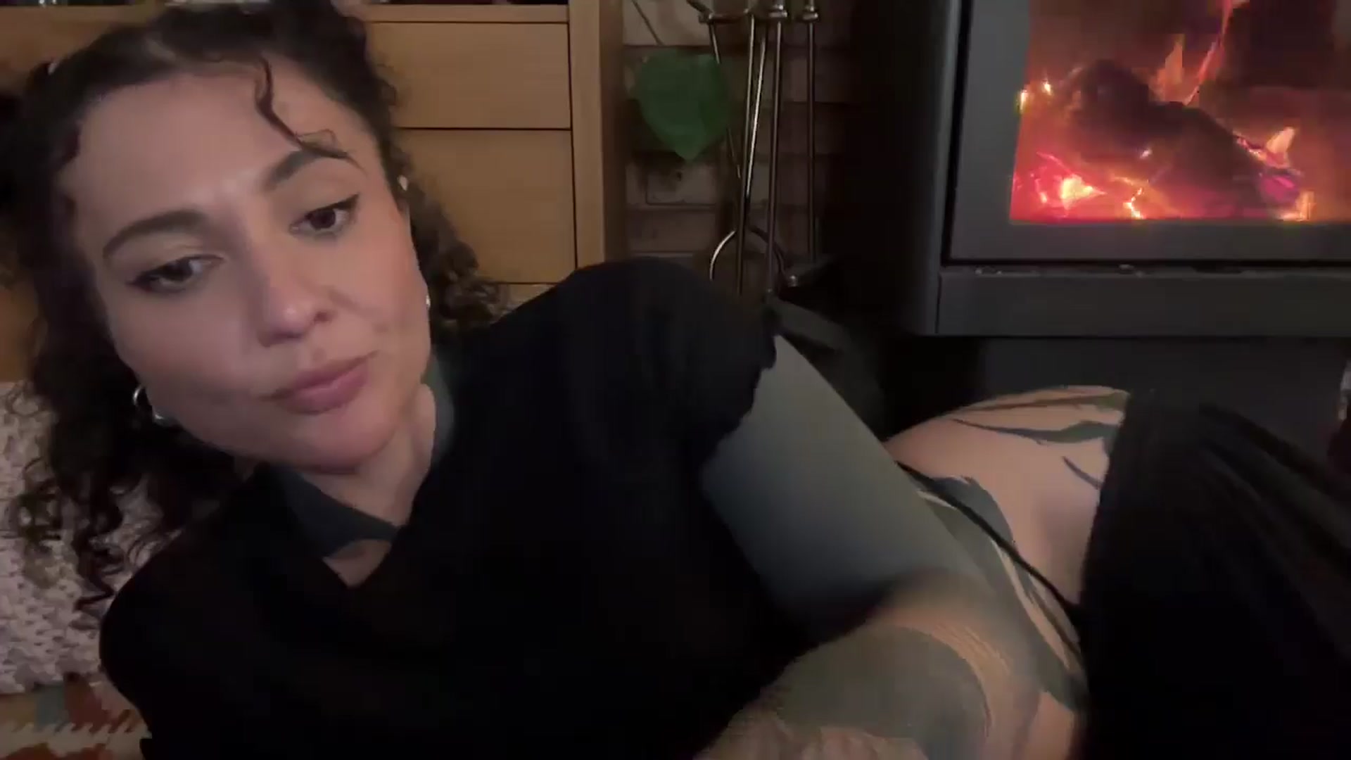 Gallery image thumbnail from Alt_Aussie's myfreecams stream on, 06/26/2025, 09:57 image 6 of 20