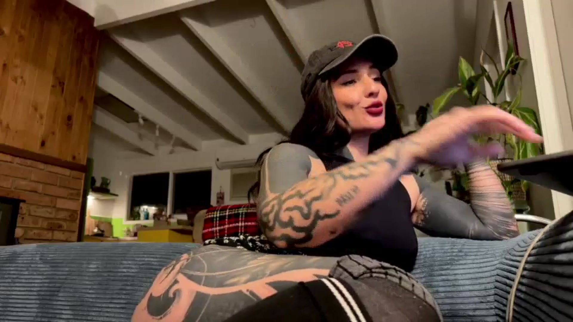 Gallery image thumbnail from Alt_Aussie's myfreecams stream on, 07/04/2025, 10:02 image 11 of 20