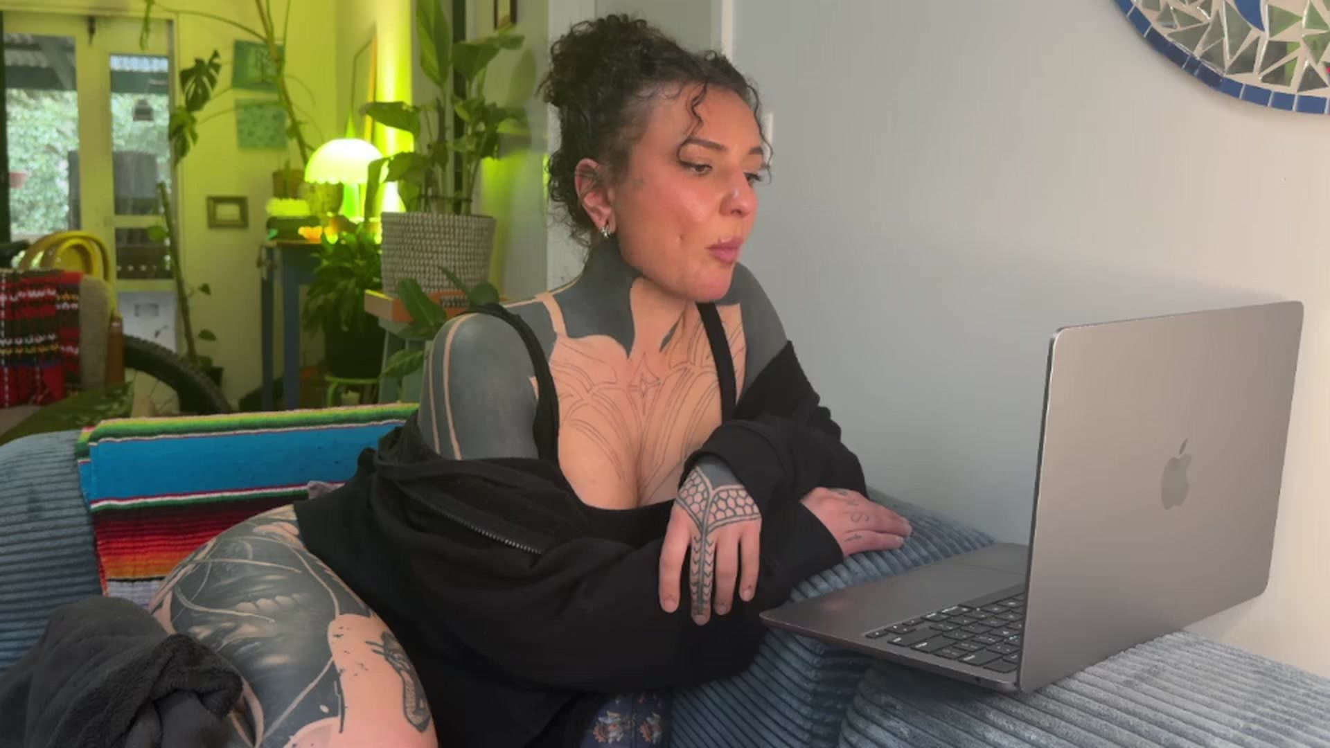Gallery image thumbnail from Alt_Aussie's myfreecams stream on, 09/10/2025, 08:04 image 11 of 20
