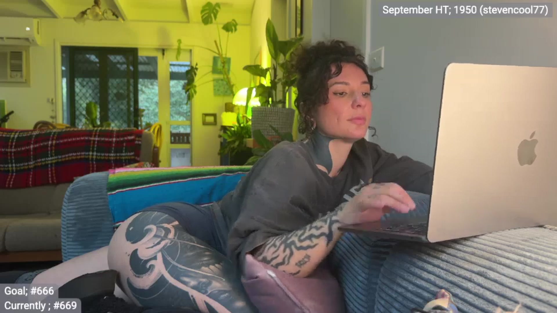 Gallery image thumbnail from Alt_Aussie's myfreecams stream on, 09/16/2025, 08:08 image 6 of 20