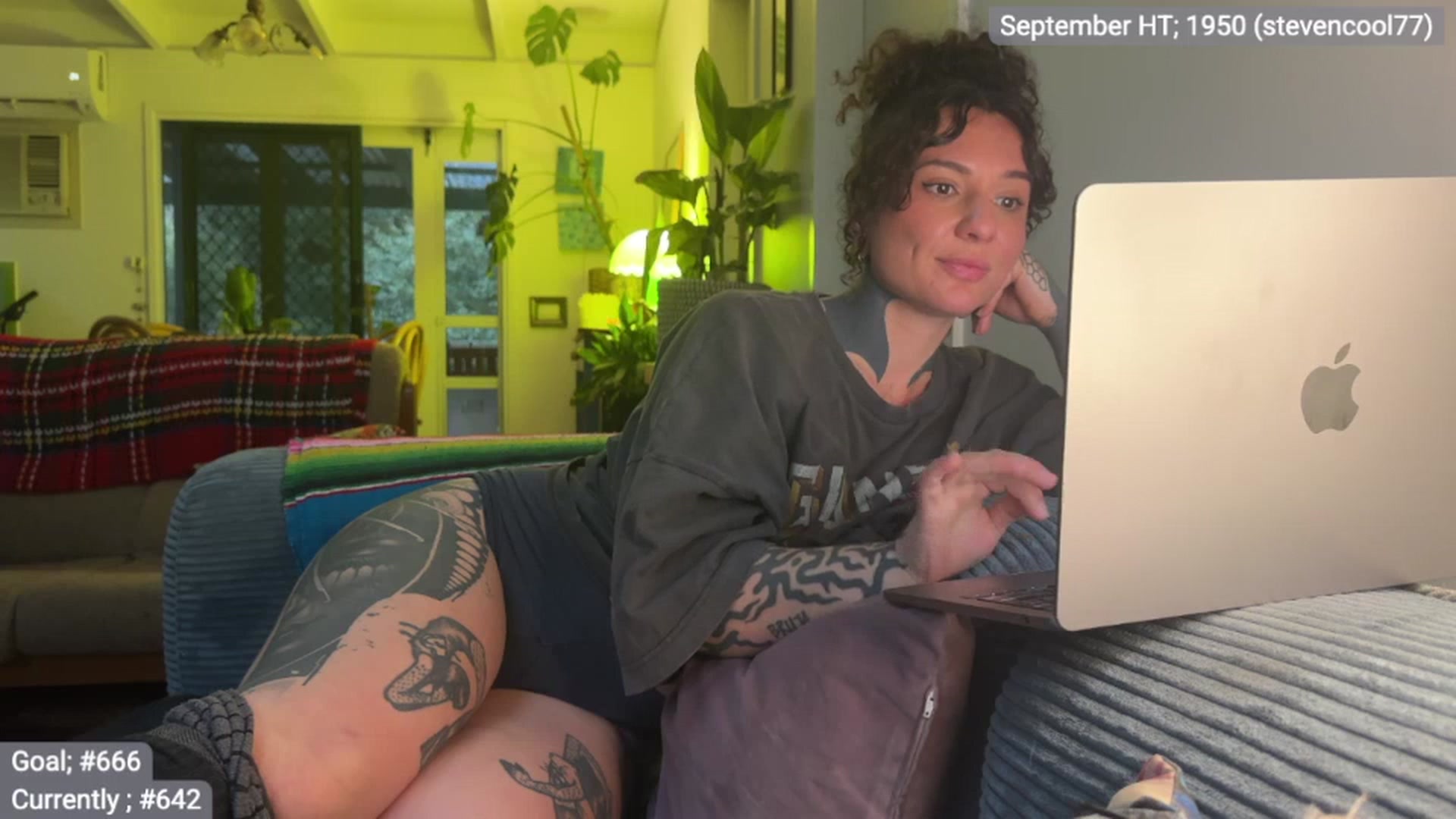 Gallery image thumbnail from Alt_Aussie's myfreecams stream on, 09/16/2025, 08:08 image 17 of 20
