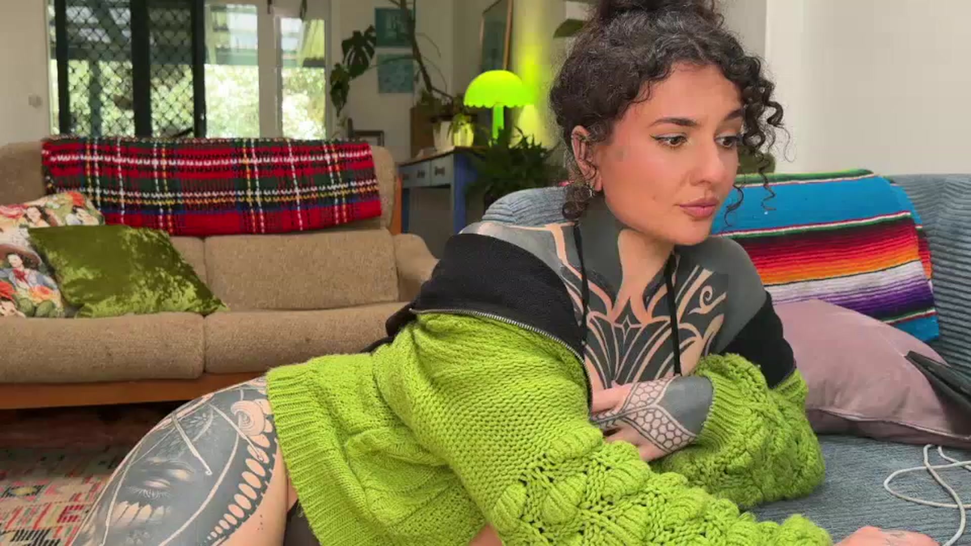 Gallery image thumbnail from Alt_Aussie's myfreecams stream on, 10/14/2025, 04:40 image 3 of 20