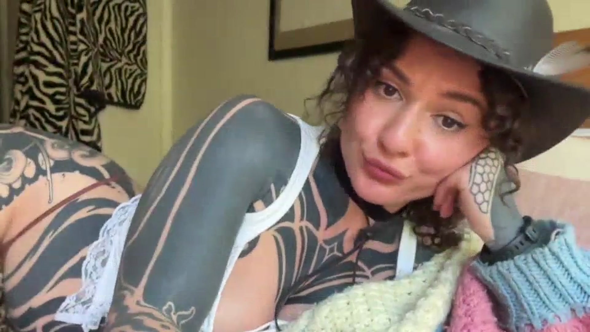 Gallery image thumbnail from Alt_Aussie's myfreecams stream on, 10/20/2025, 06:55 image 20 of 20