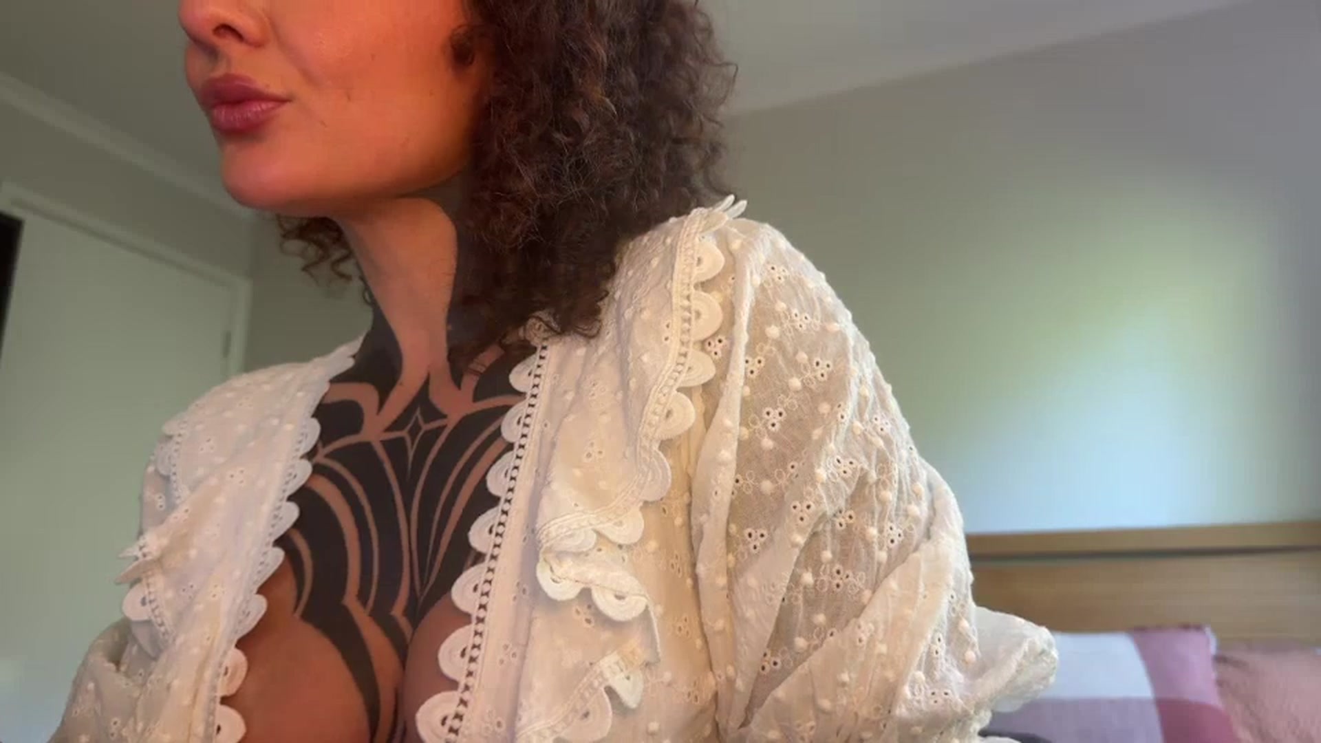 Gallery image thumbnail from Alt_Aussie's myfreecams stream on, 10/28/2025, 07:12 image 9 of 20