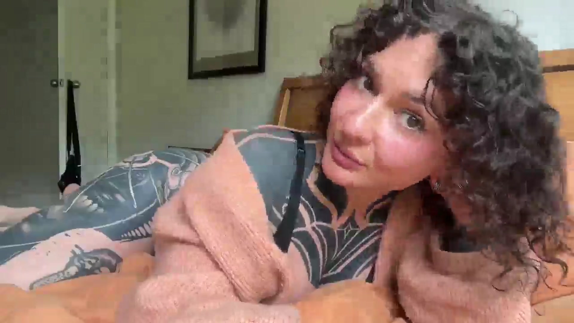 Gallery image thumbnail from Alt_Aussie's myfreecams stream on, 11/07/2025, 02:33 image 19 of 20