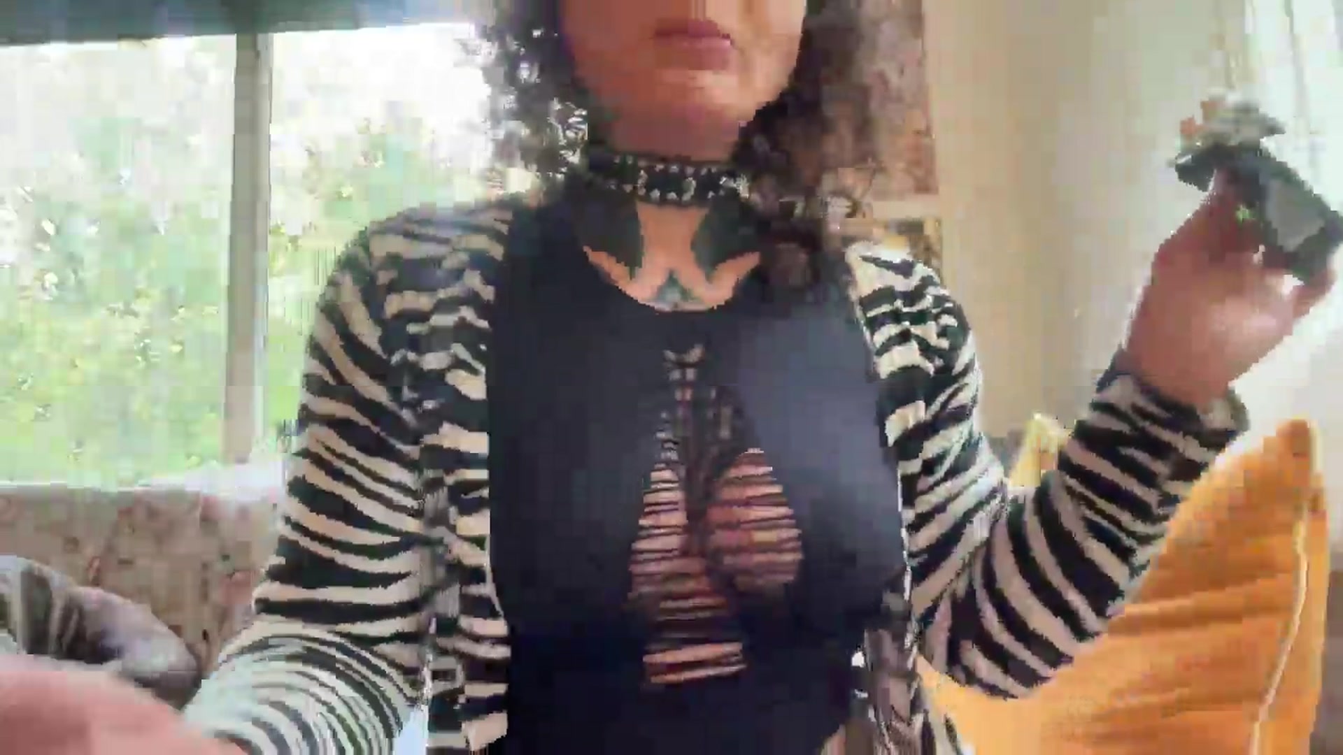 Gallery image thumbnail from Alt_Aussie's myfreecams stream on, 11/17/2025, 05:56 image 16 of 20