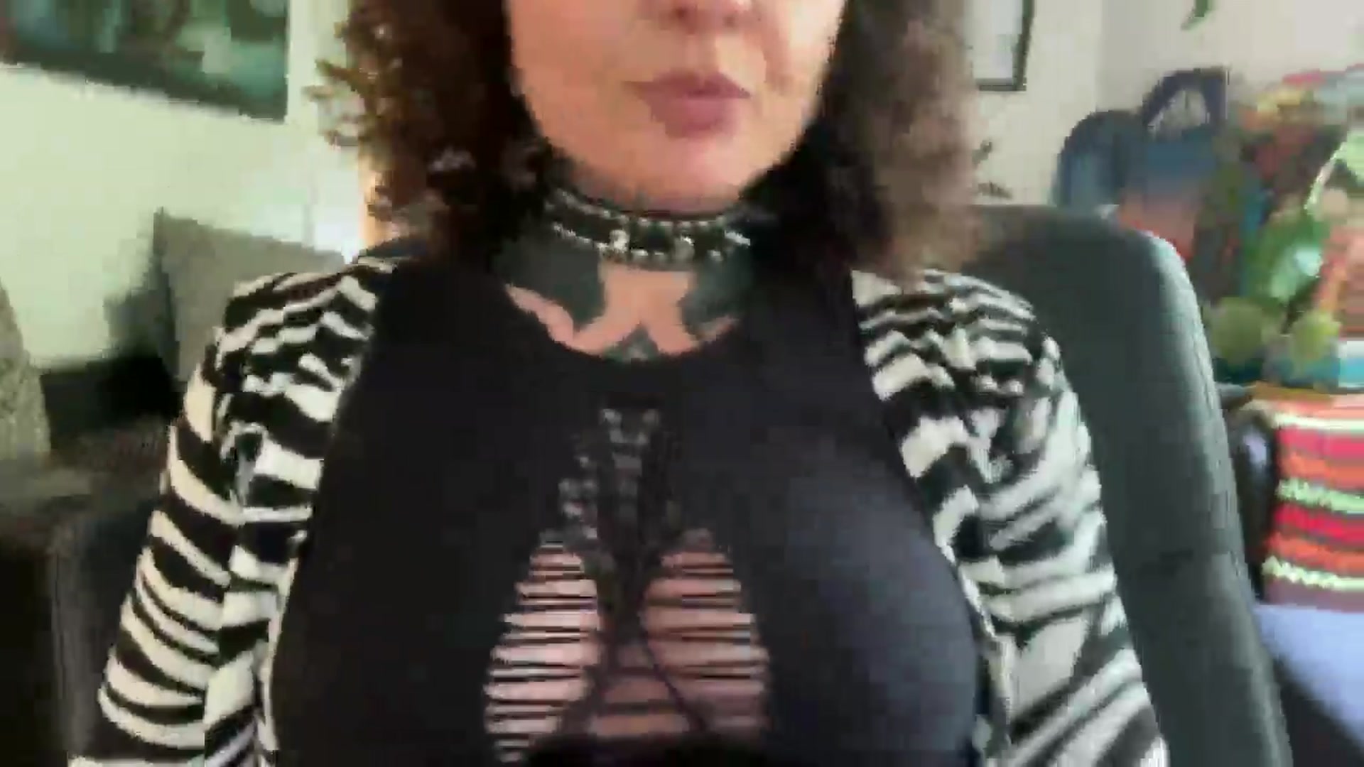 Gallery image thumbnail from Alt_Aussie's myfreecams stream on, 11/17/2025, 07:05 image 7 of 20