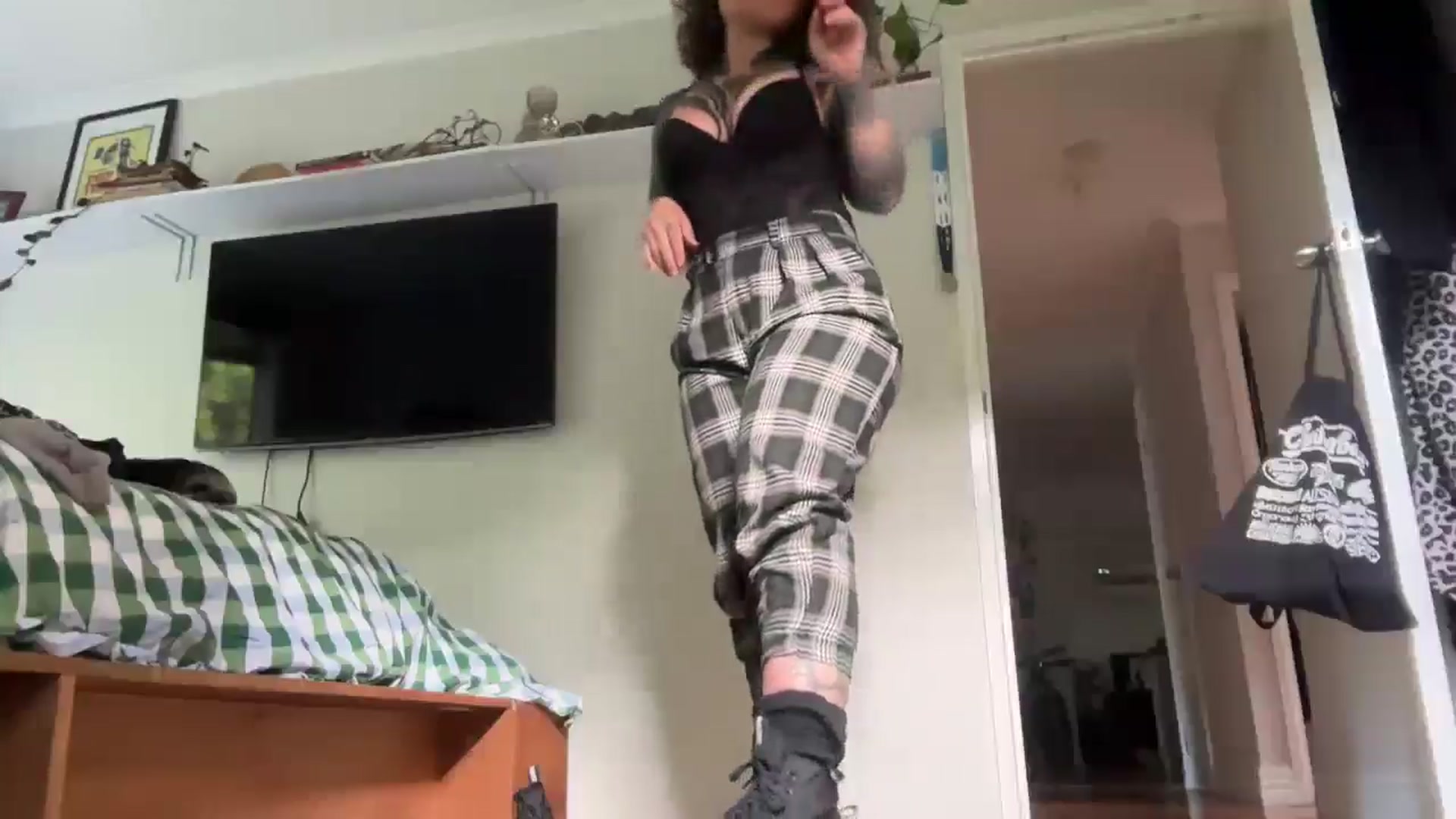 Gallery image thumbnail from Alt_Aussie's myfreecams stream on, 11/20/2025, 07:09 image 14 of 20