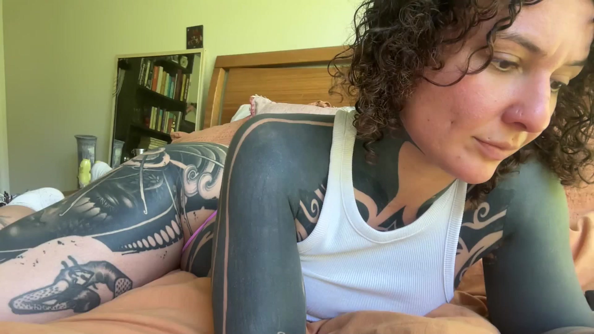 Gallery image thumbnail from Alt_Aussie's myfreecams stream on, 12/03/2025, 04:38 image 9 of 20