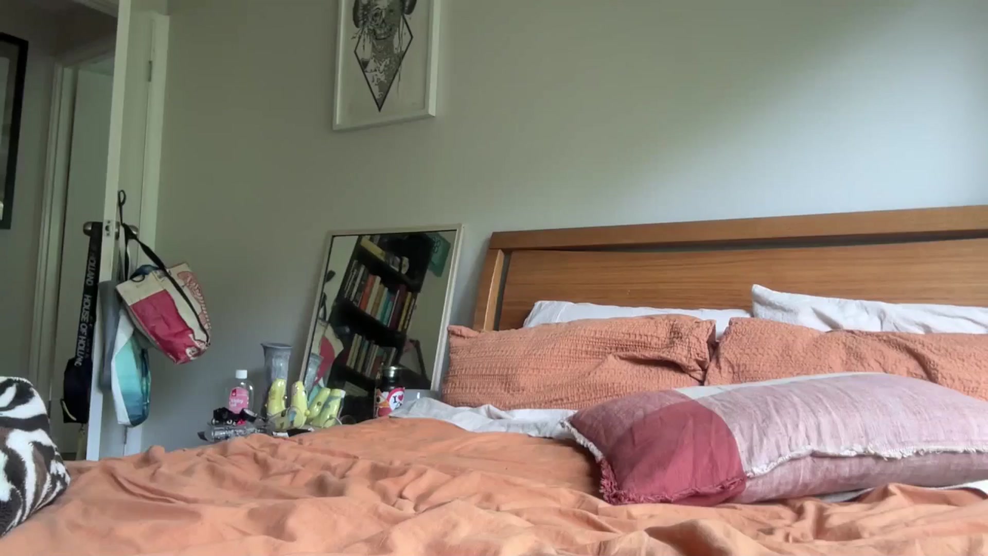 Gallery image thumbnail from Alt_Aussie's myfreecams stream on, 12/08/2025, 04:58 image 1 of 20