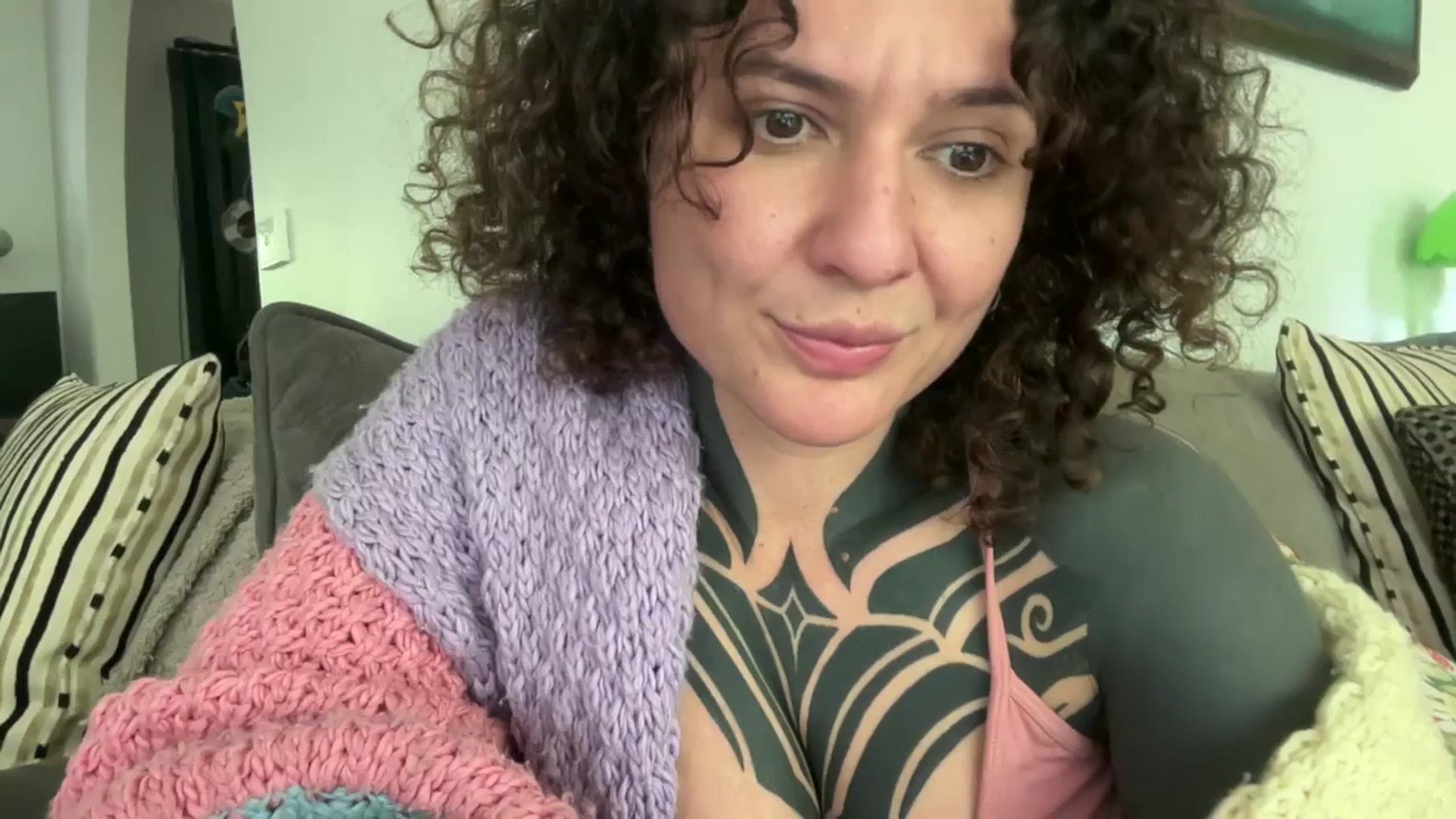 Gallery image thumbnail from Alt_Aussie's myfreecams stream on, 12/10/2025, 07:18 image 8 of 20