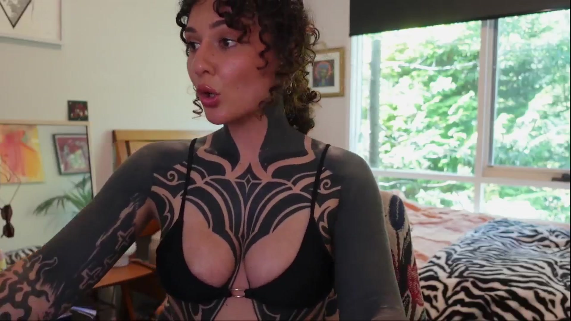 Gallery image thumbnail from Alt_Aussie's myfreecams stream on, 12/18/2025, 03:15 image 6 of 20