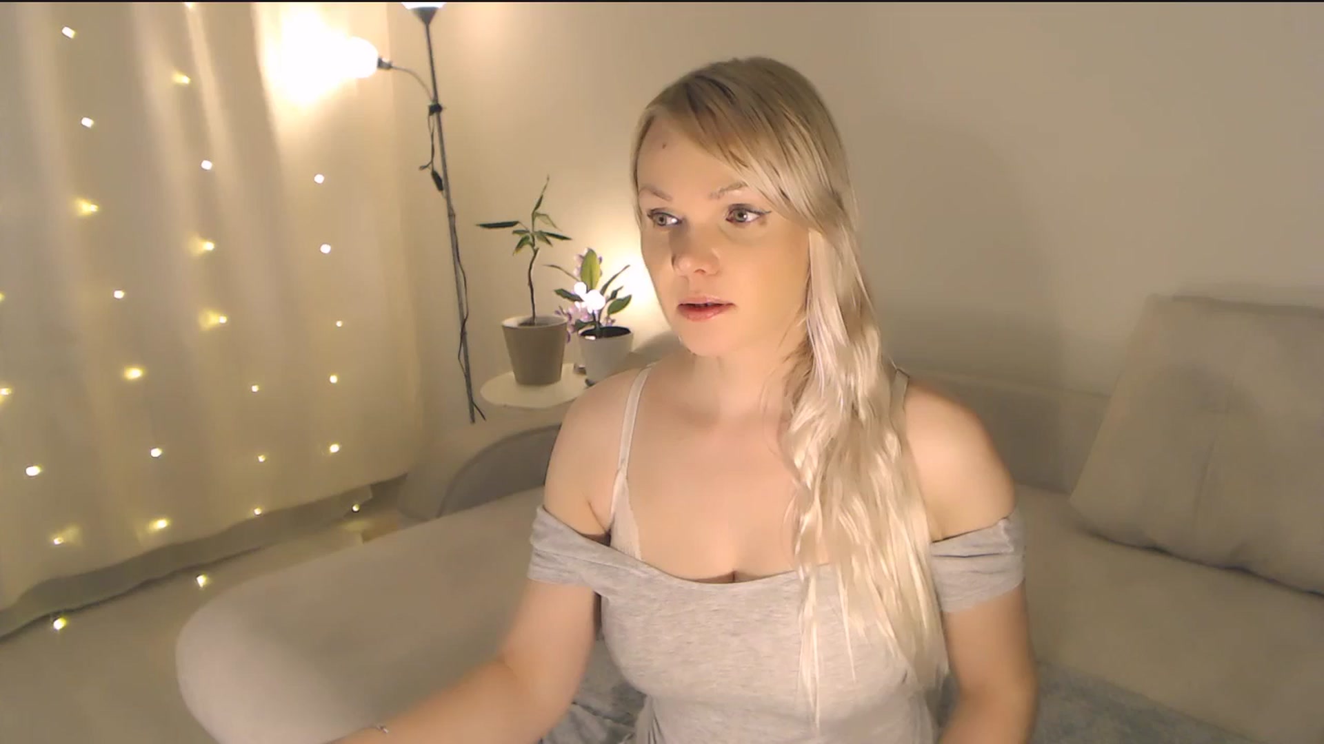Gallery image thumbnail from Altana's myfreecams stream on, 12/20/2025, 03:24 image 11 of 20