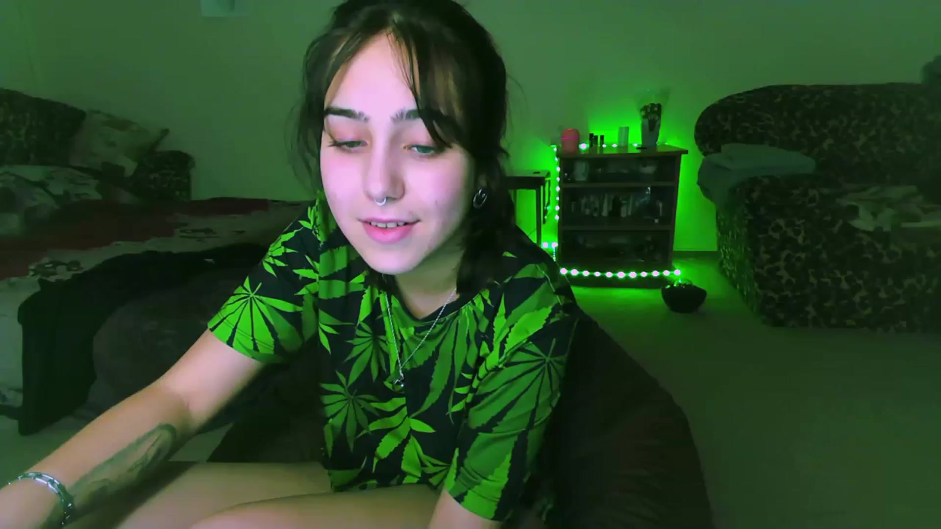 Gallery image thumbnail from Alter3g00's myfreecams stream on, 11/25/2023, 15:02 image 19 of 20