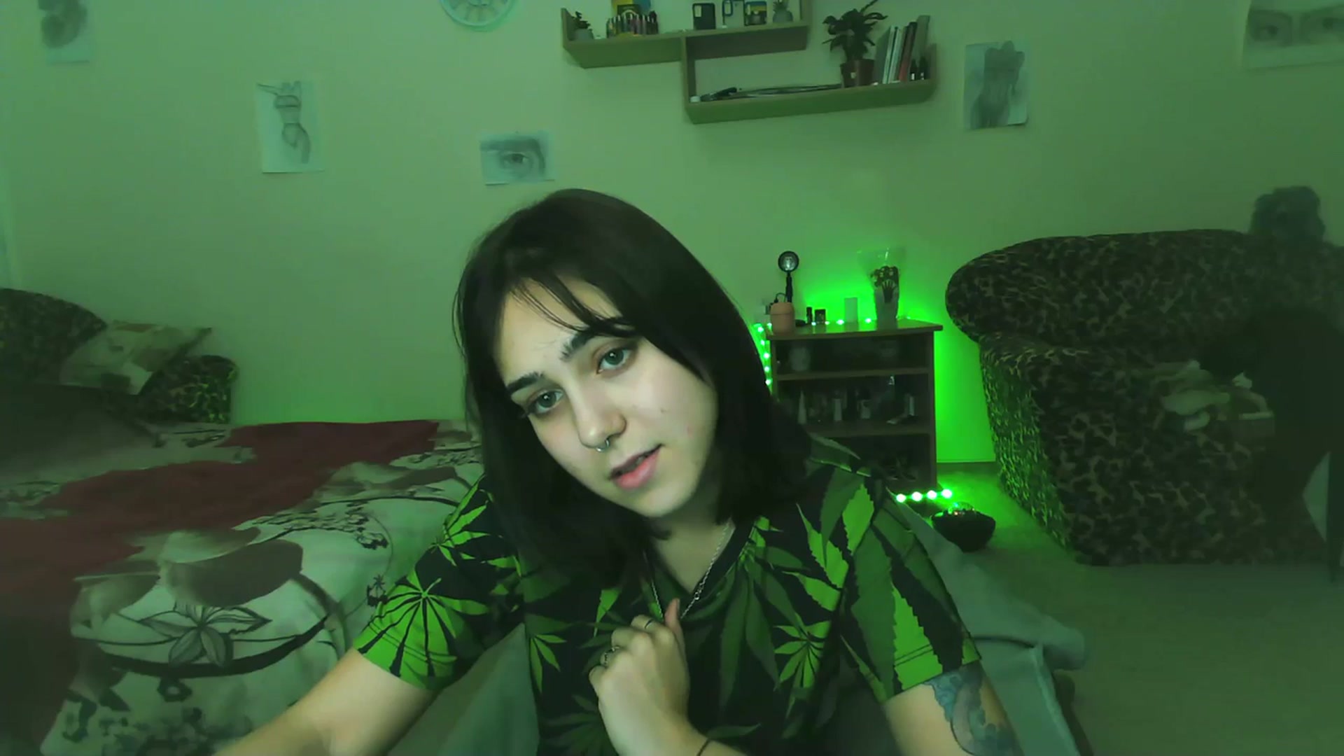 Gallery image thumbnail from Alter3g00's myfreecams stream on, 11/26/2023, 16:14 image 14 of 20