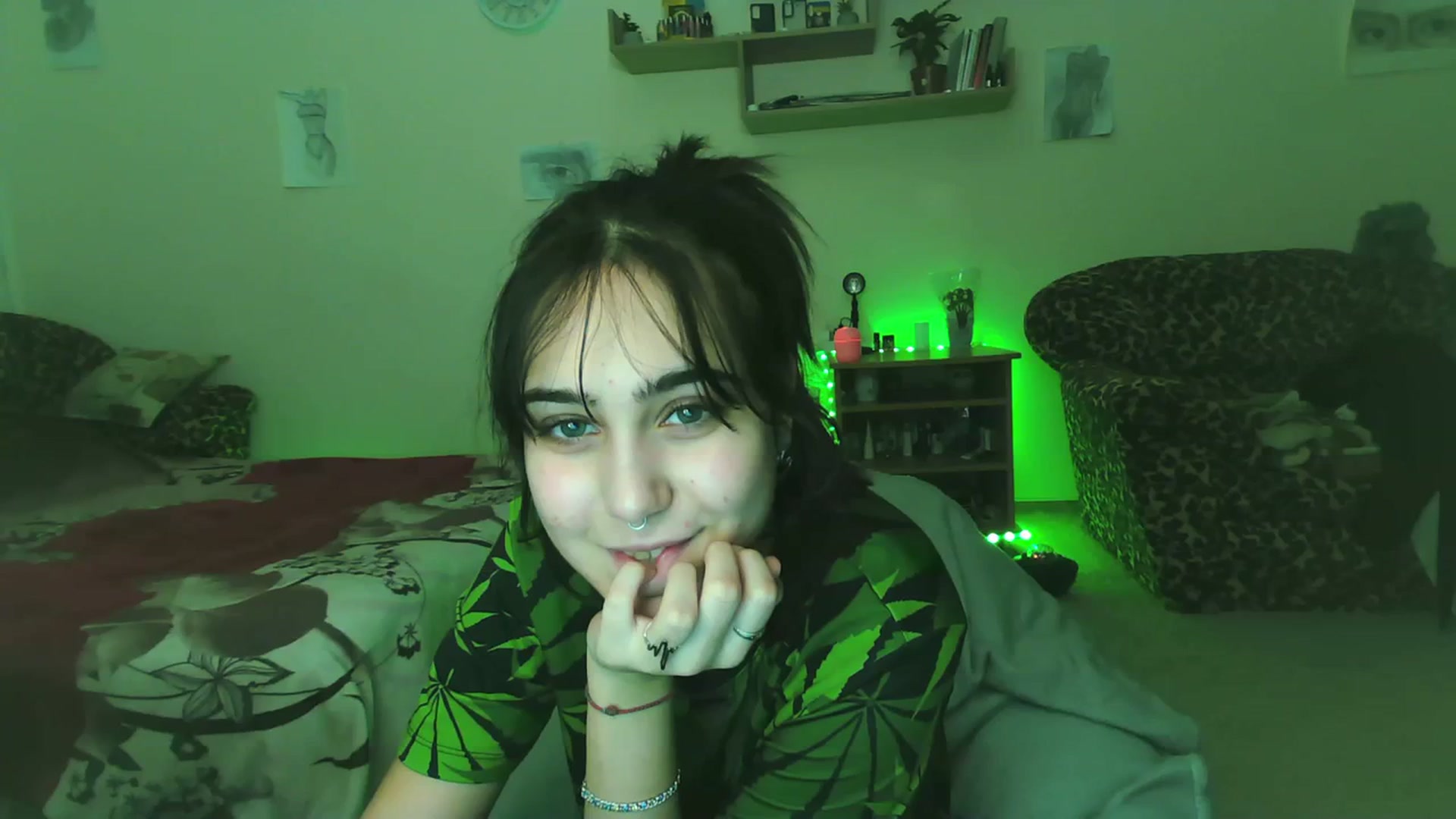 Gallery image thumbnail from Alter3g00's myfreecams stream on, 11/26/2023, 16:14 image 1 of 20