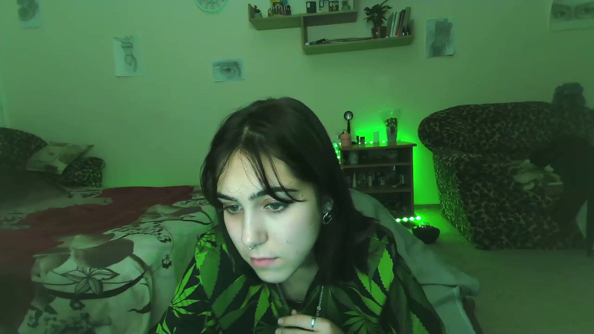 Gallery image thumbnail from Alter3g00's myfreecams stream on, 11/26/2023, 16:14 image 18 of 20
